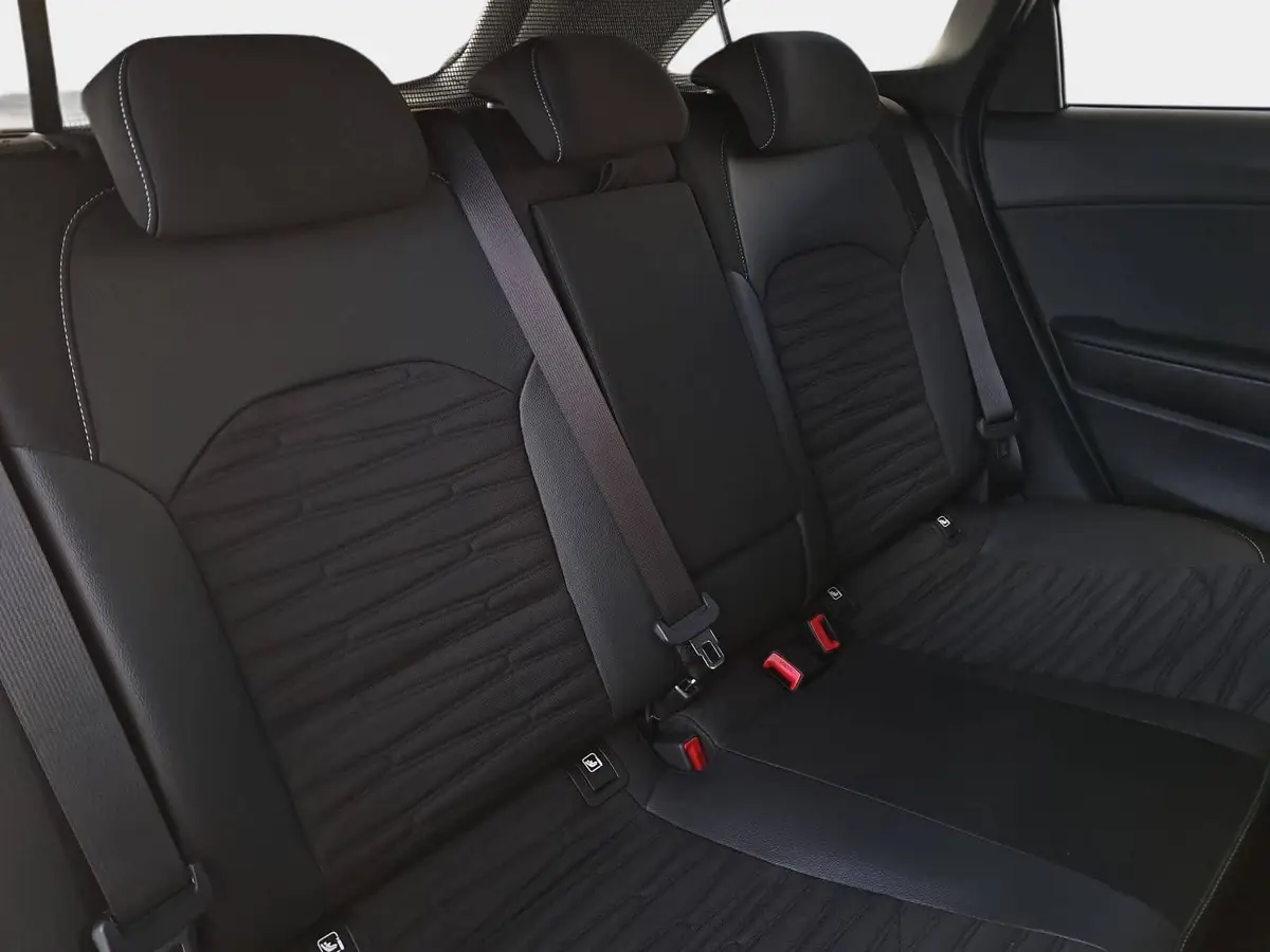 KIA CEED SW 1.5 T-GDI DCT7 GT-LINE