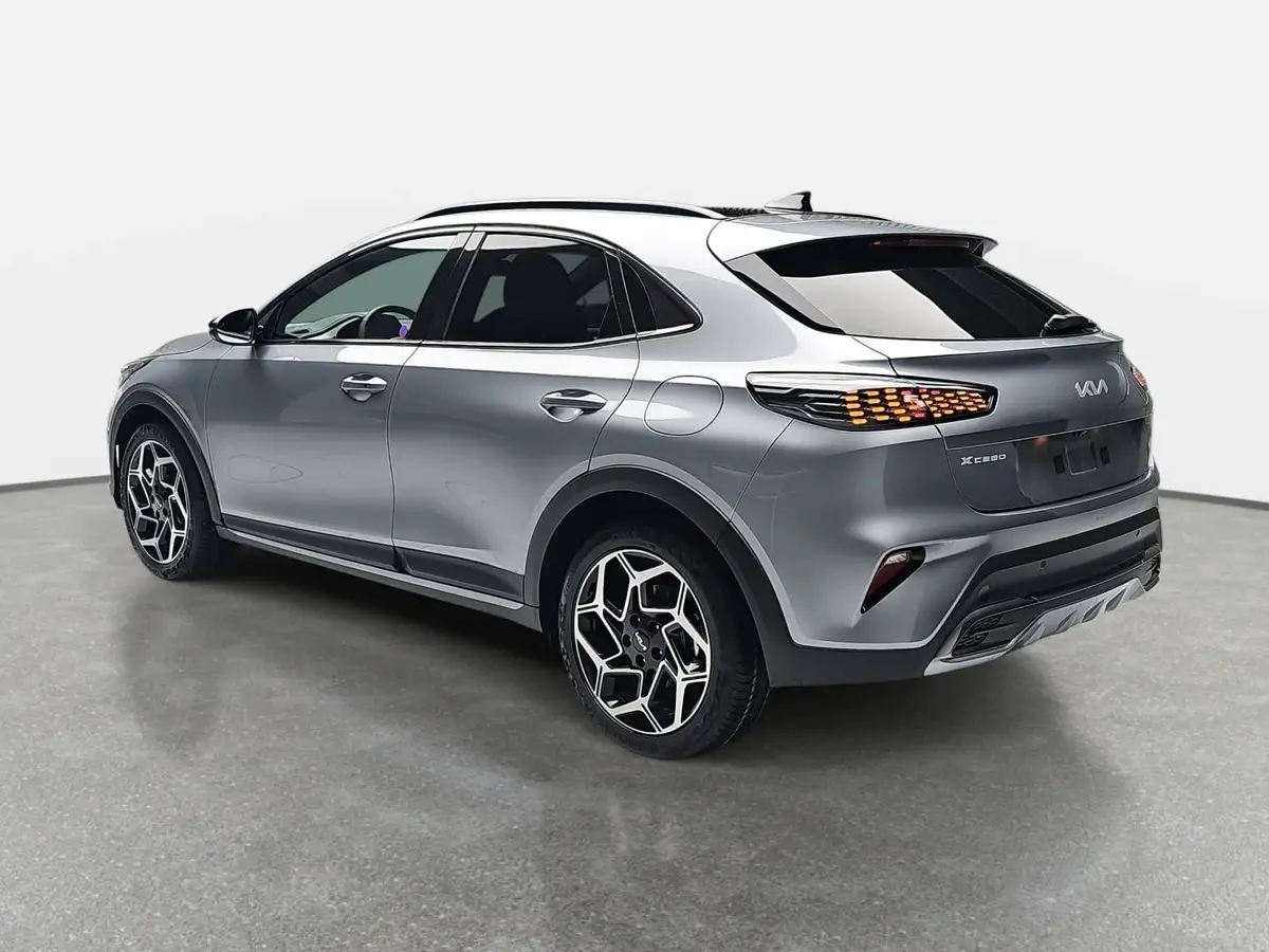 KIA XCEED 1.6 T-GDI 180 DCT GT-LINE MJ26 LEDER GLASDACH