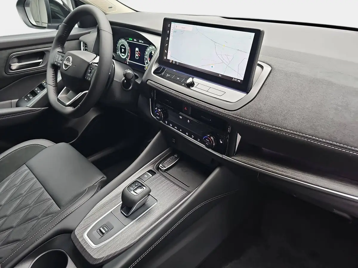 NISSAN QASHQAI 1.3 DIG-T MHEV AUTO. TEKNA PREMIUM PAKET 2-FARBEN