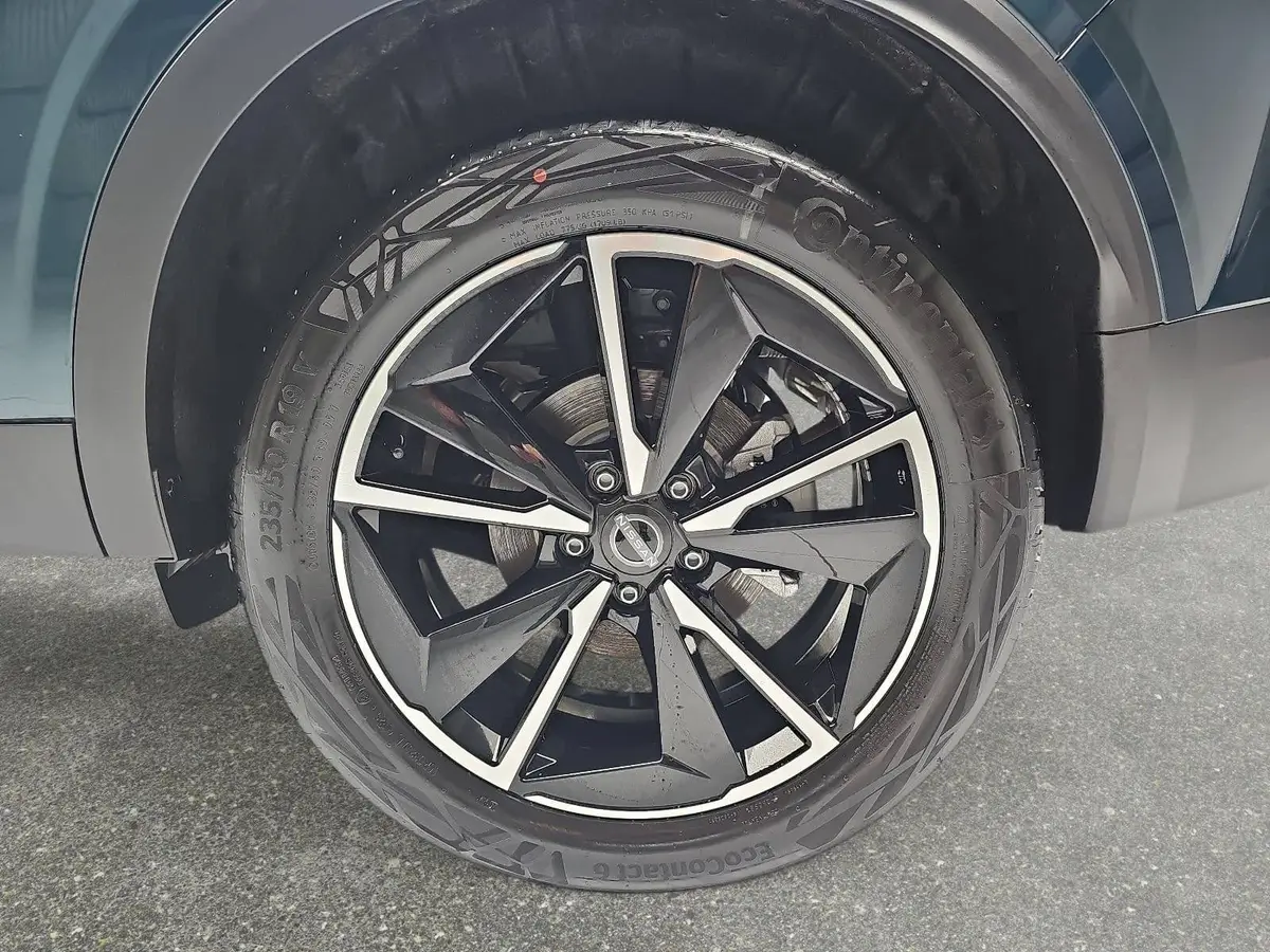 NISSAN QASHQAI 1.3 DIG-T X-TRONIC TEKNA NAVI LED
