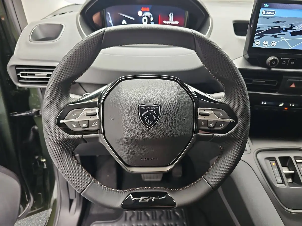 PEUGEOT RIFTER BLUEHDI 130 CV EAT8 GT L2 7-S NAVI LED AHK LM