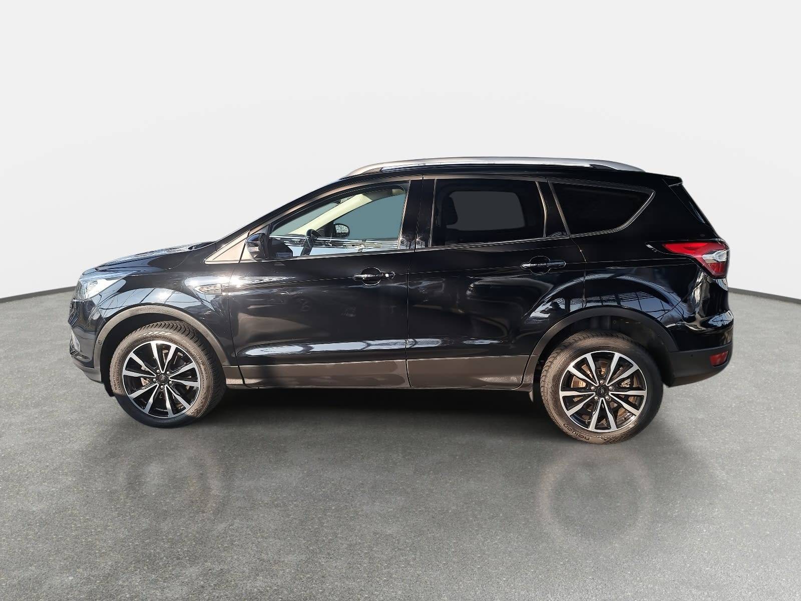 FORD KUGA 1.5 ECOBOOST 4X2 NAVI WINTER PDC LM17