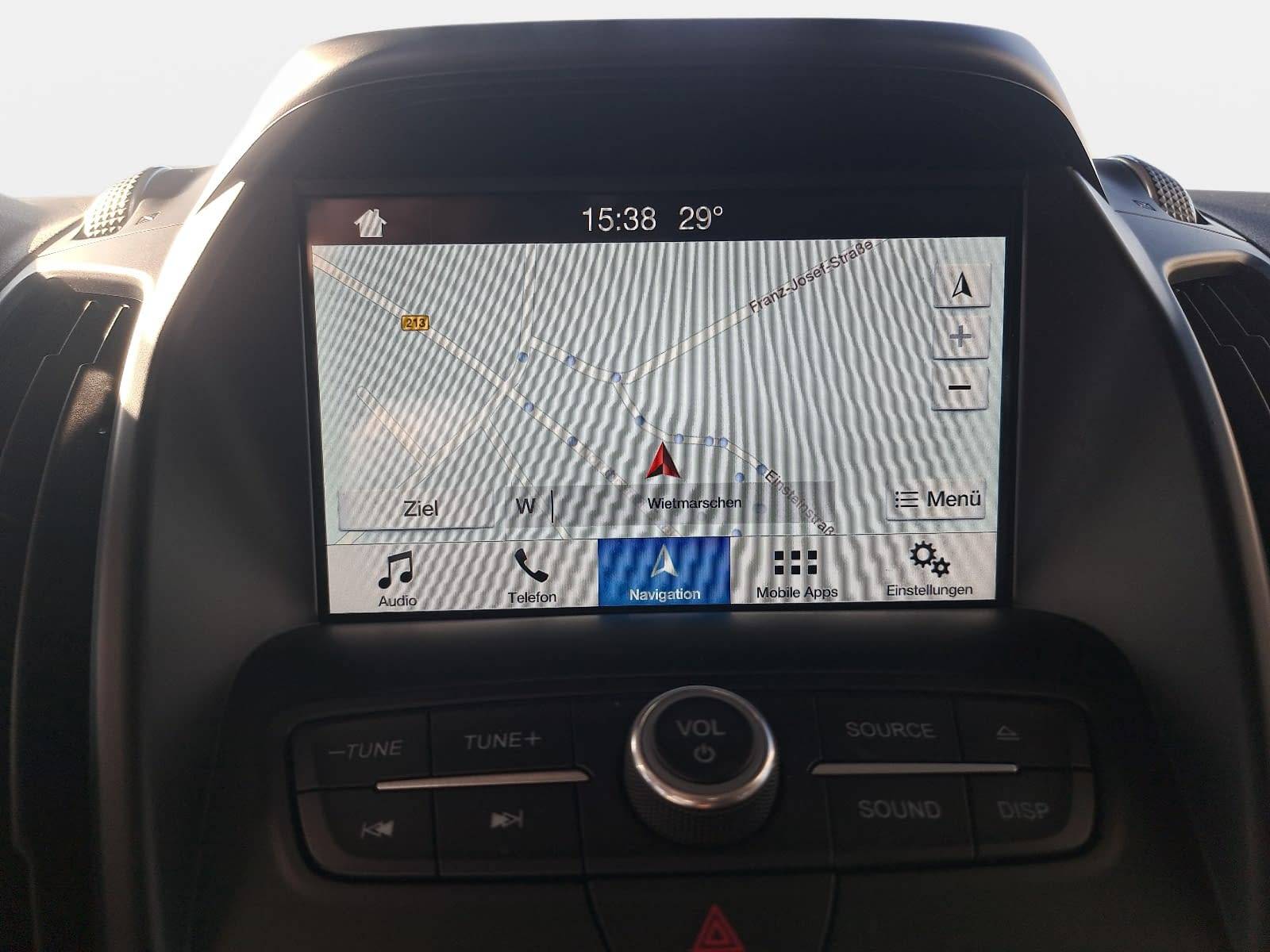 FORD KUGA 1.5 ECOBOOST 4X2 NAVI WINTER PDC LM17