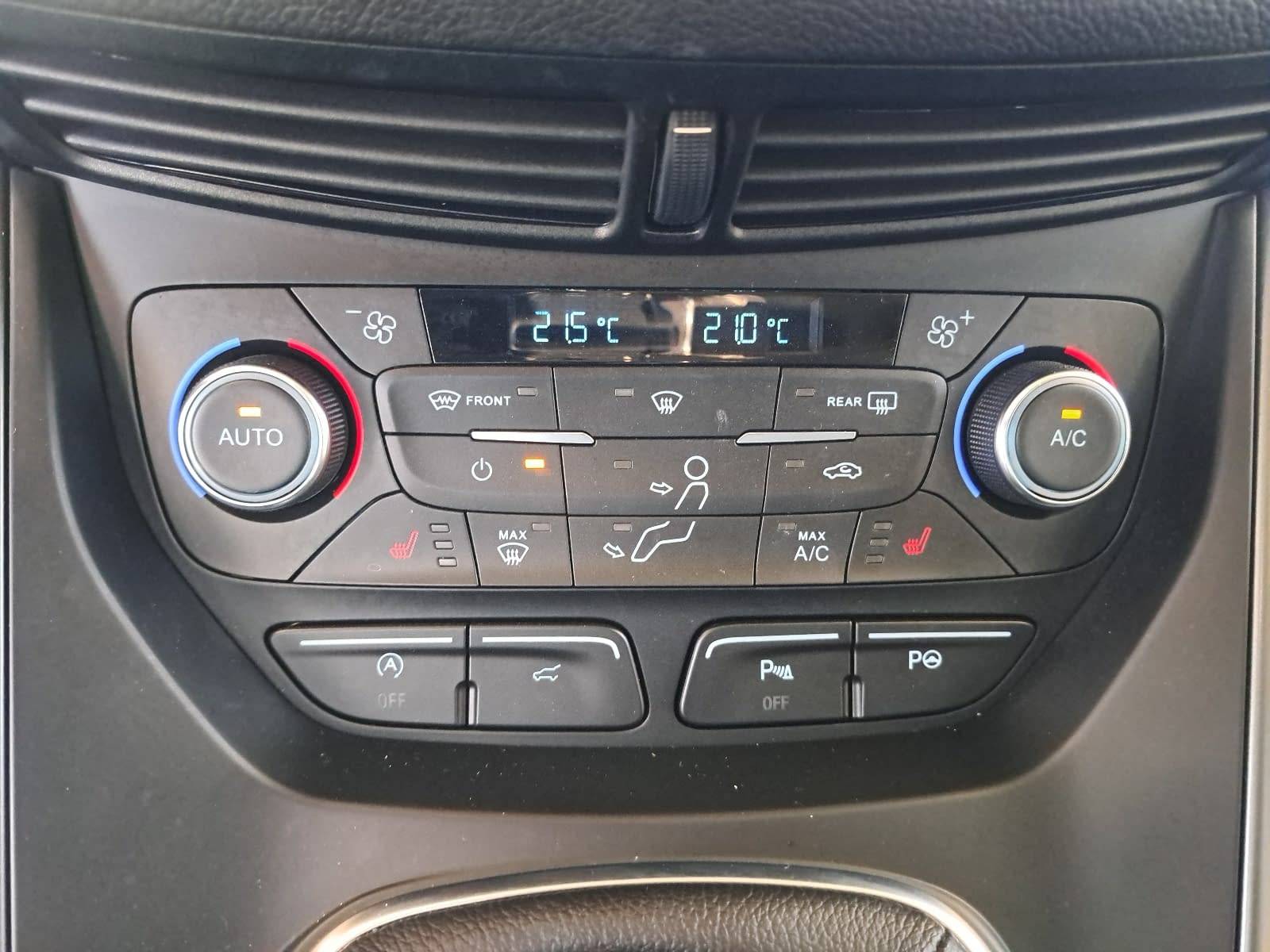 FORD KUGA 1.5 ECOBOOST 4X2 NAVI WINTER PDC LM17