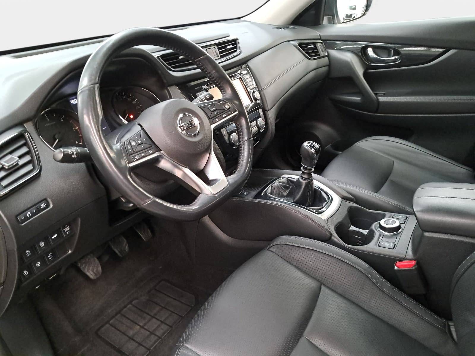 NISSAN X-TRAIL 1.7 DCI AHK TEKNA 4X4 STANDHEIZUNG