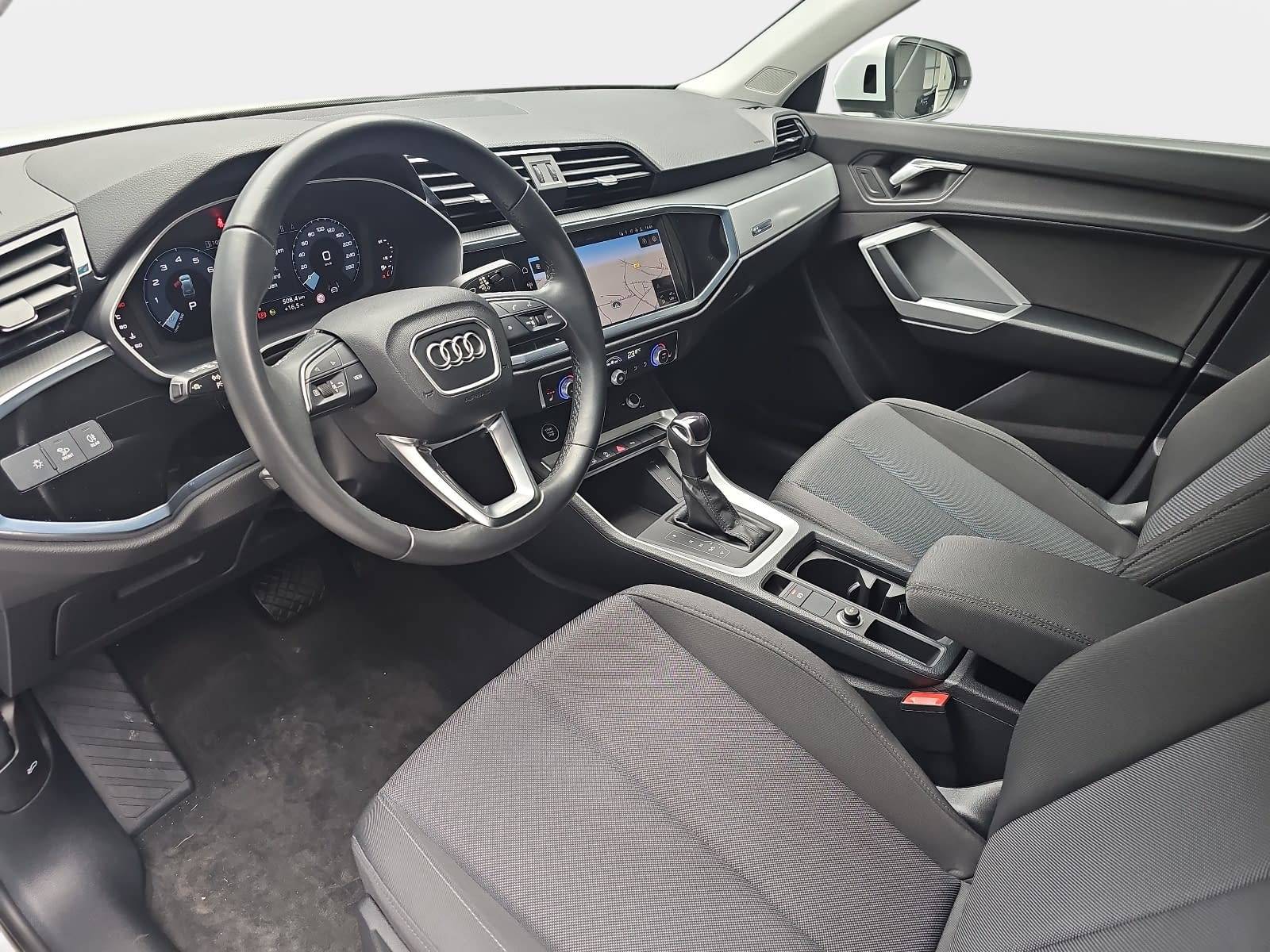 AUDI Q3 35 TFSI S-TRONIC S LINE LED KAMERA LM