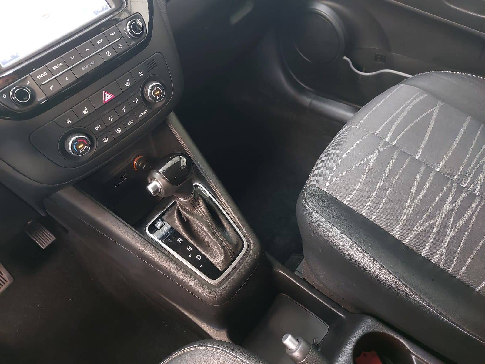 KIA VENGA 1.6 CVVT DREAM TEAM