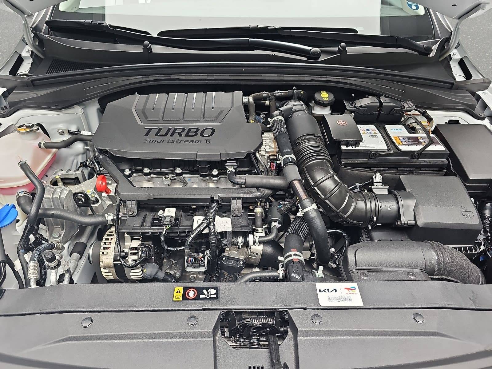 KIA CEED SW 1.5 T-GDI DCT7 SPIRIT TECHNOLOGIE ABN. AHK
