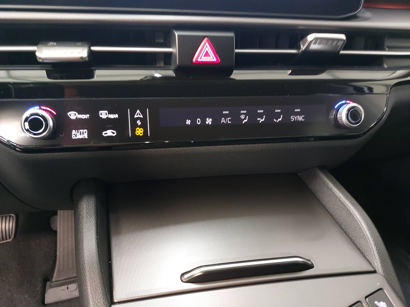 KIA SPORTAGE 1.6 CRDI 48V DCT 2WD SPIRIT MJ26 DRIVEWISE SOUND