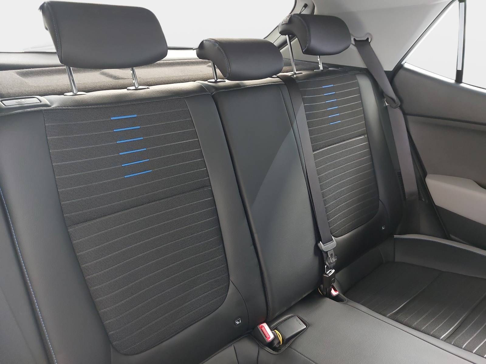 KIA STONIC 1.0 T-GDI 48V DCT NIGHTLINE EDITION