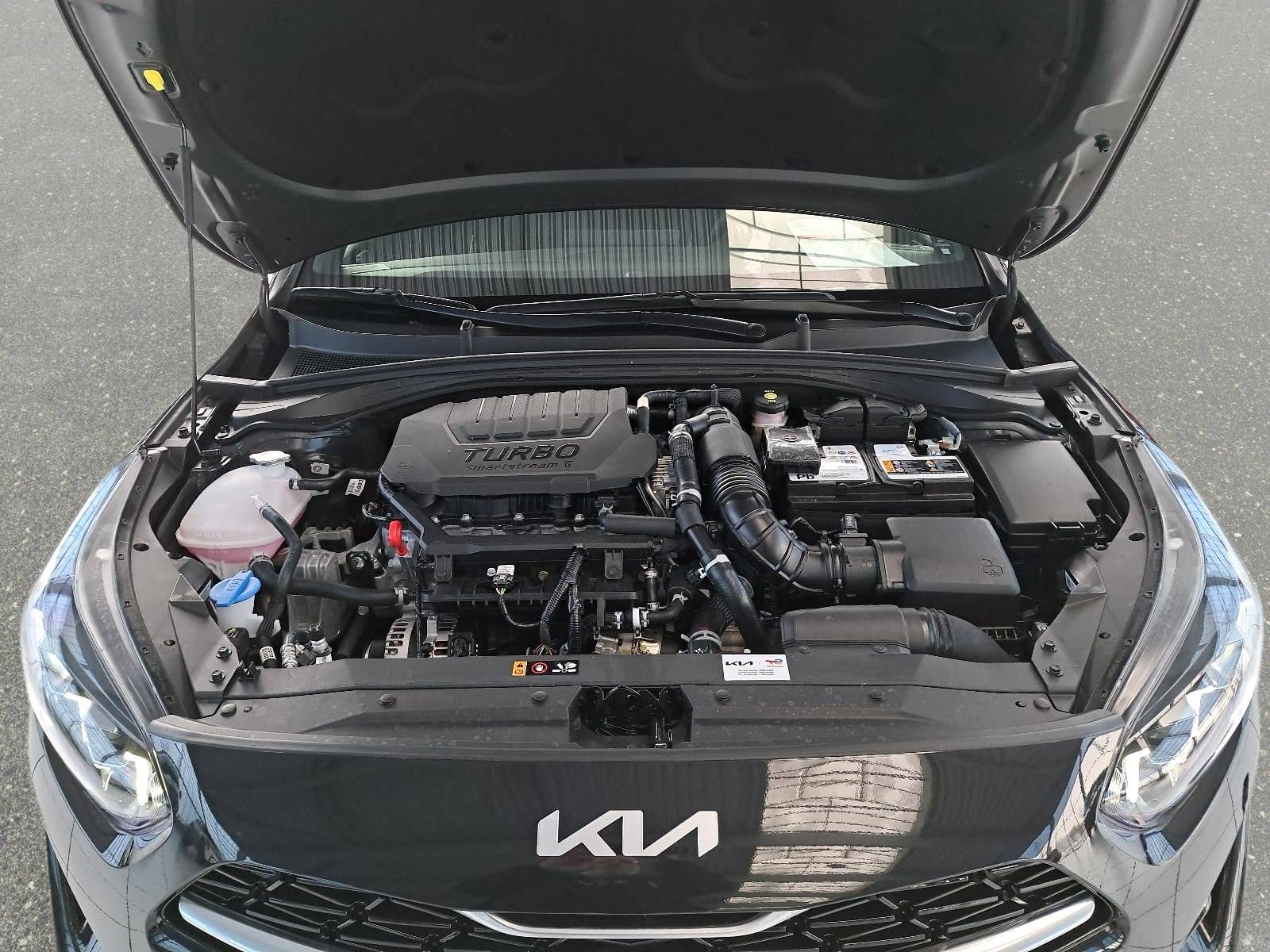 KIA CEED SW 1.5 T-GDI DCT7 GT-LINE