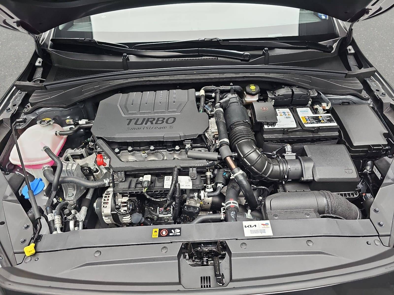 KIA CEED SW 1.5 T-GDI DCT7 GT-LINE