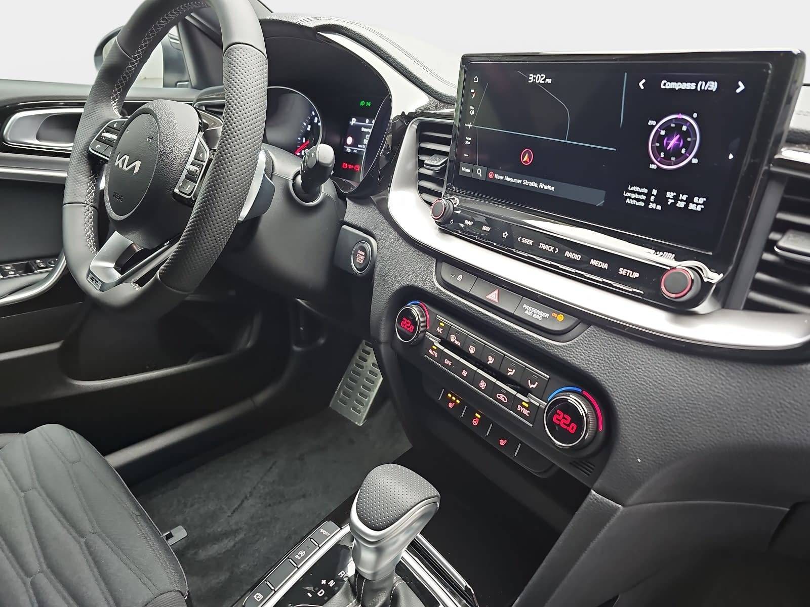 KIA CEED SW 1.5 T-GDI DCT7 GT-LINE