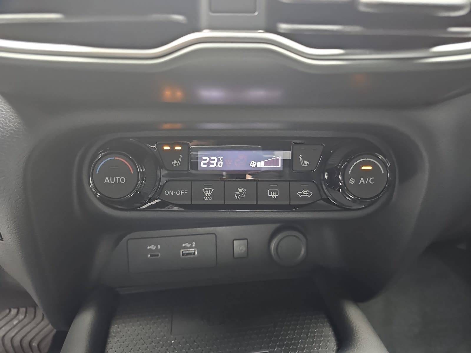 NISSAN JUKE 1.0 DIG-T 5T AUTO. N-CONNECTA NAVI WINTER