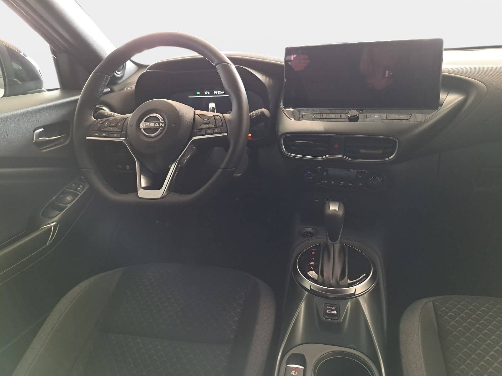 NISSAN JUKE 1.0 DIG-T 5T AUTO. N-CONNECTA NAVI WINTER