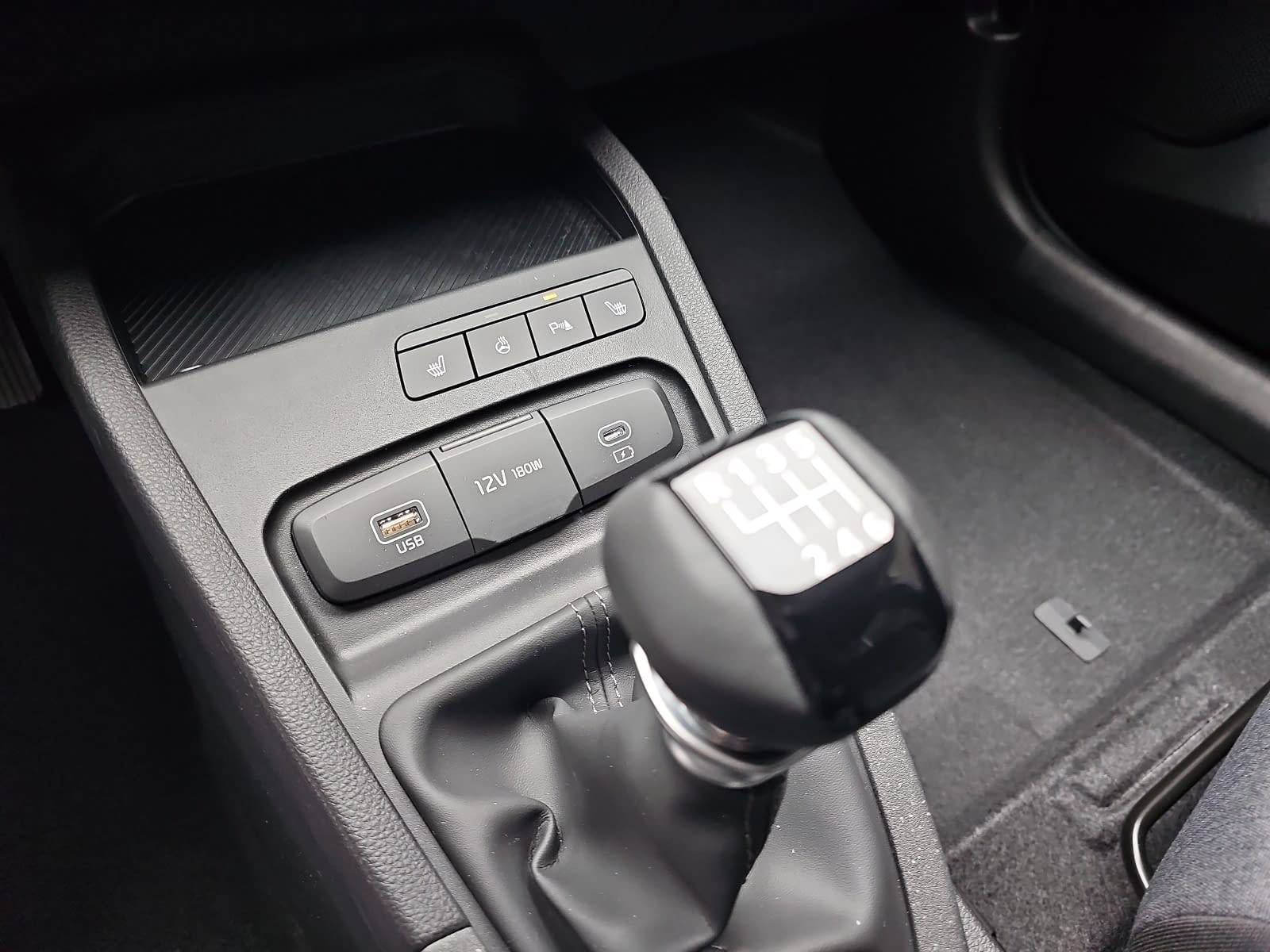 KIA STONIC 1.0 T-GDI 100 VISION MJ26 SITZH. NAVI