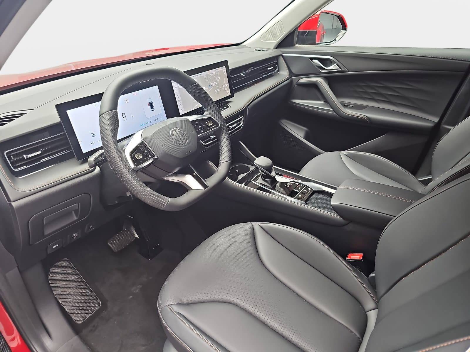 MG HS 1.5 PLUG-IN-HYBRID MY25.5 LUXURY LEDER 360-GRAD-KAMERA 19-ZOLL-LM