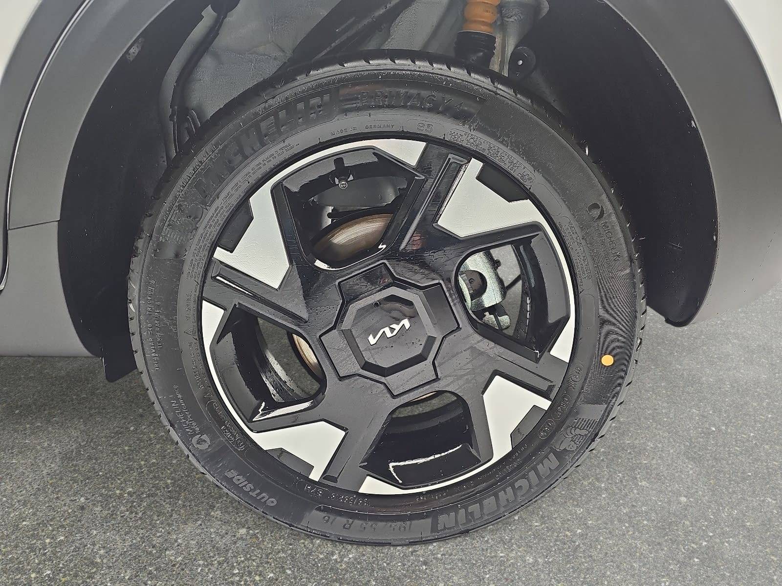 KIA STONIC 1.0 T-GDI 100 DCT VISION MJ26 SITZH. NAVI