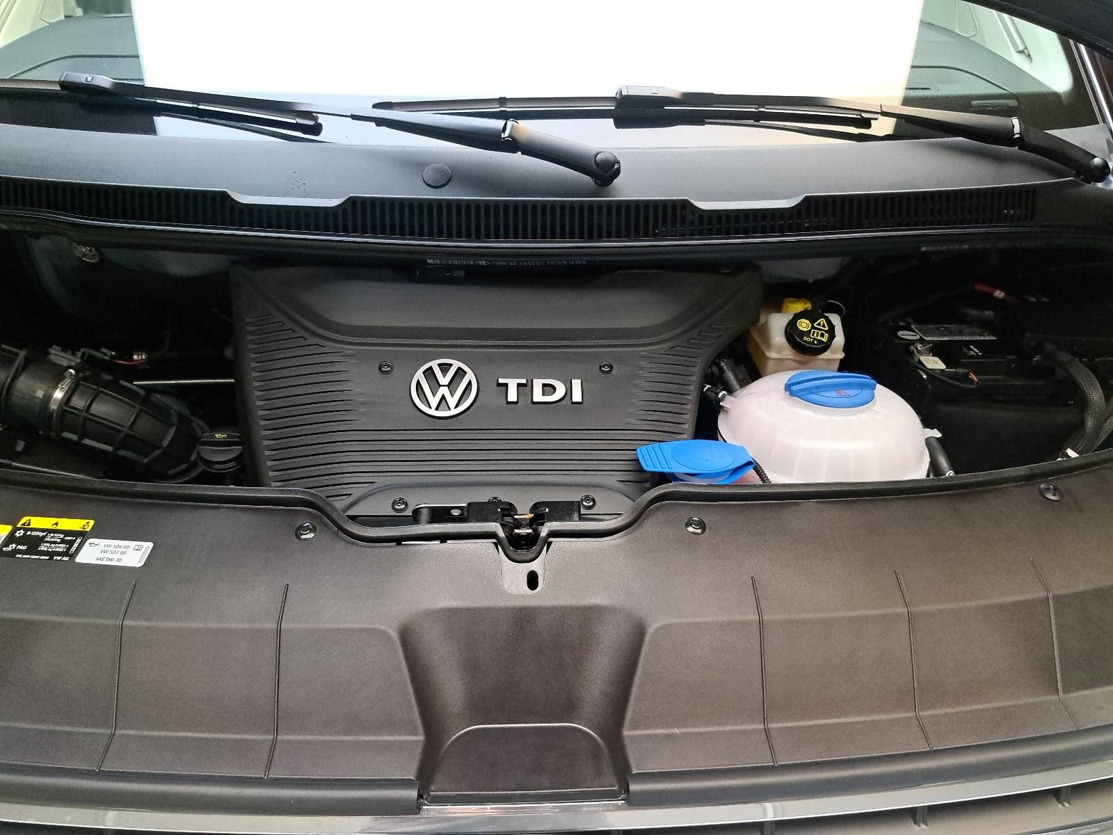 VW T6 CALIFORNIA CALIFORNIA TDI DSG OCEAN NAVI LED ACC P-ASSIST KAMERA AHK  LM - 49350 - Details