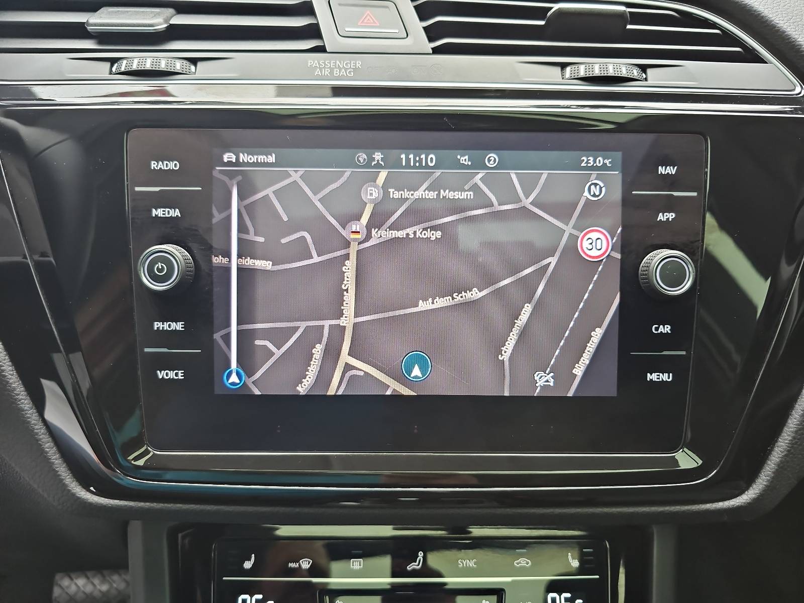 VW TOURAN 1.5 TSI DSG HIGHLINE R-LINE NAVI LED ACC PANO KAME