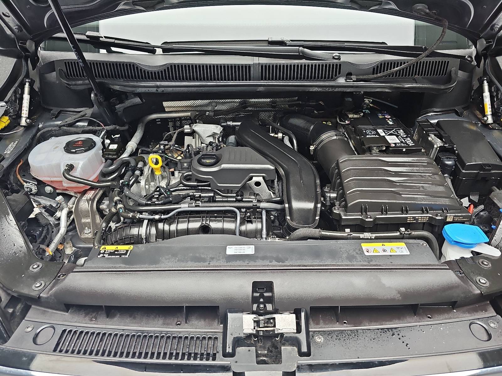 VW TOURAN 1.5 TSI DSG HIGHLINE R-LINE NAVI LED ACC PANO KAME