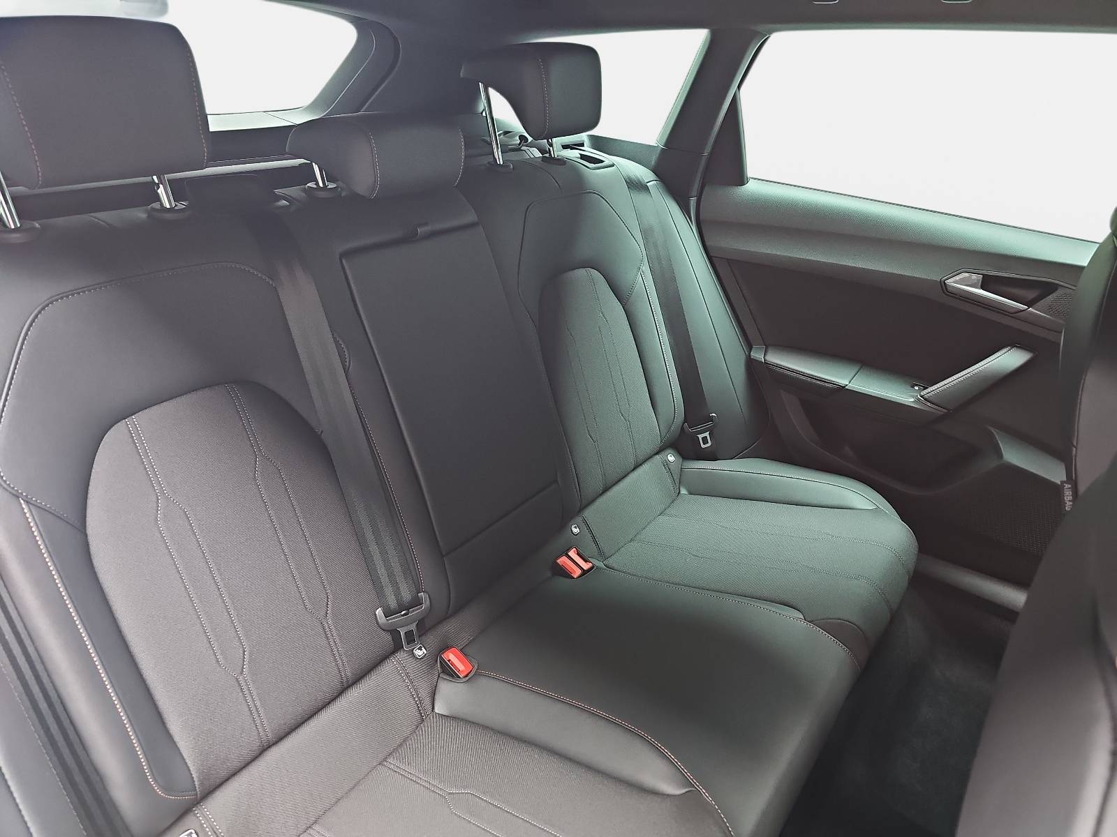 CUPRA LEON ST 1.5 ETSI DSG LED KLIMAAUTO ACC FULL-LINK EL.HECKKL