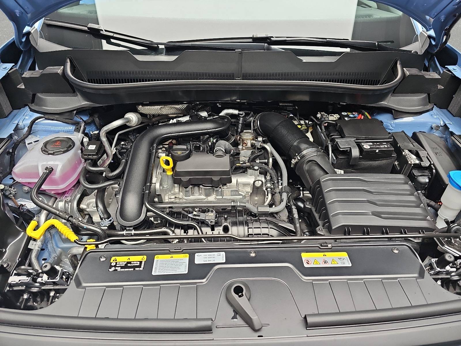 VW T-CROSS 1.0 TSI DSG R-LINE IQ-LED ACC WINTER SICHT KAMERA 