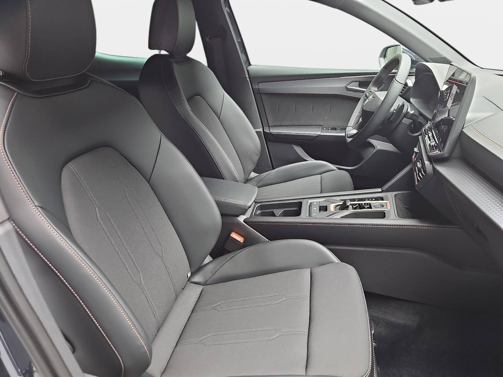 CUPRA LEON 1.5 ETSI DSG LED ACC DCC FULL-LINK WINTER PDC KAME