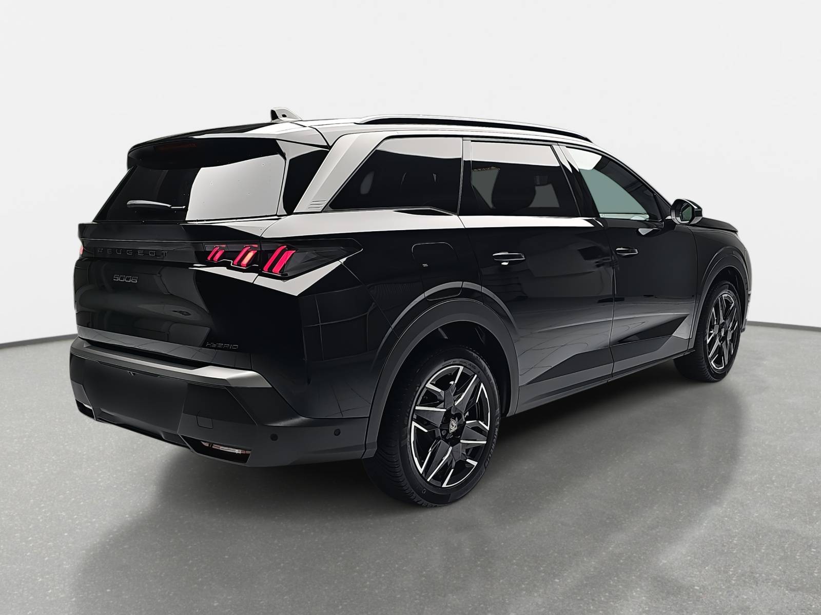 PEUGEOT 5008 1.2 HYBRID 145 E-DSC6 ALLURE KLIMA LED 7-S DAB 360