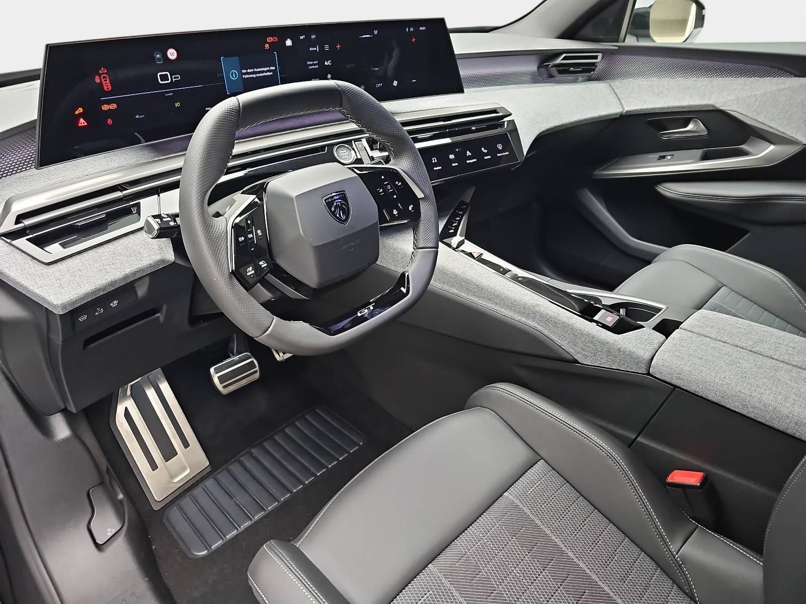 PEUGEOT 5008 1.2 HYBRID 145 E-DSC6 GT KLIMA LED 7-S DAB 360° AH