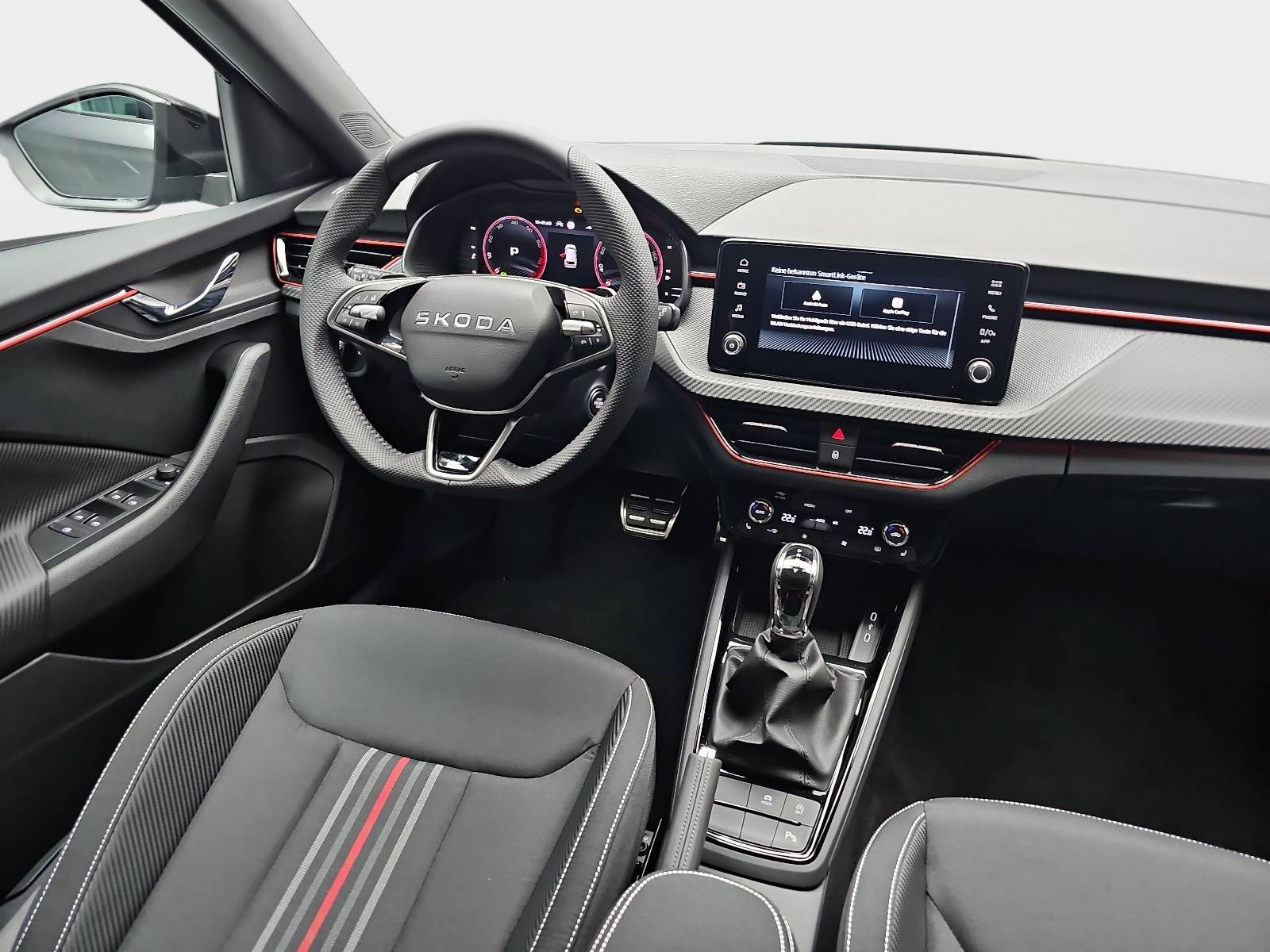 SKODA KAMIQ 1.0 TSI DSG MONTE CARLO LED PANORAMA WINTER KAMERA