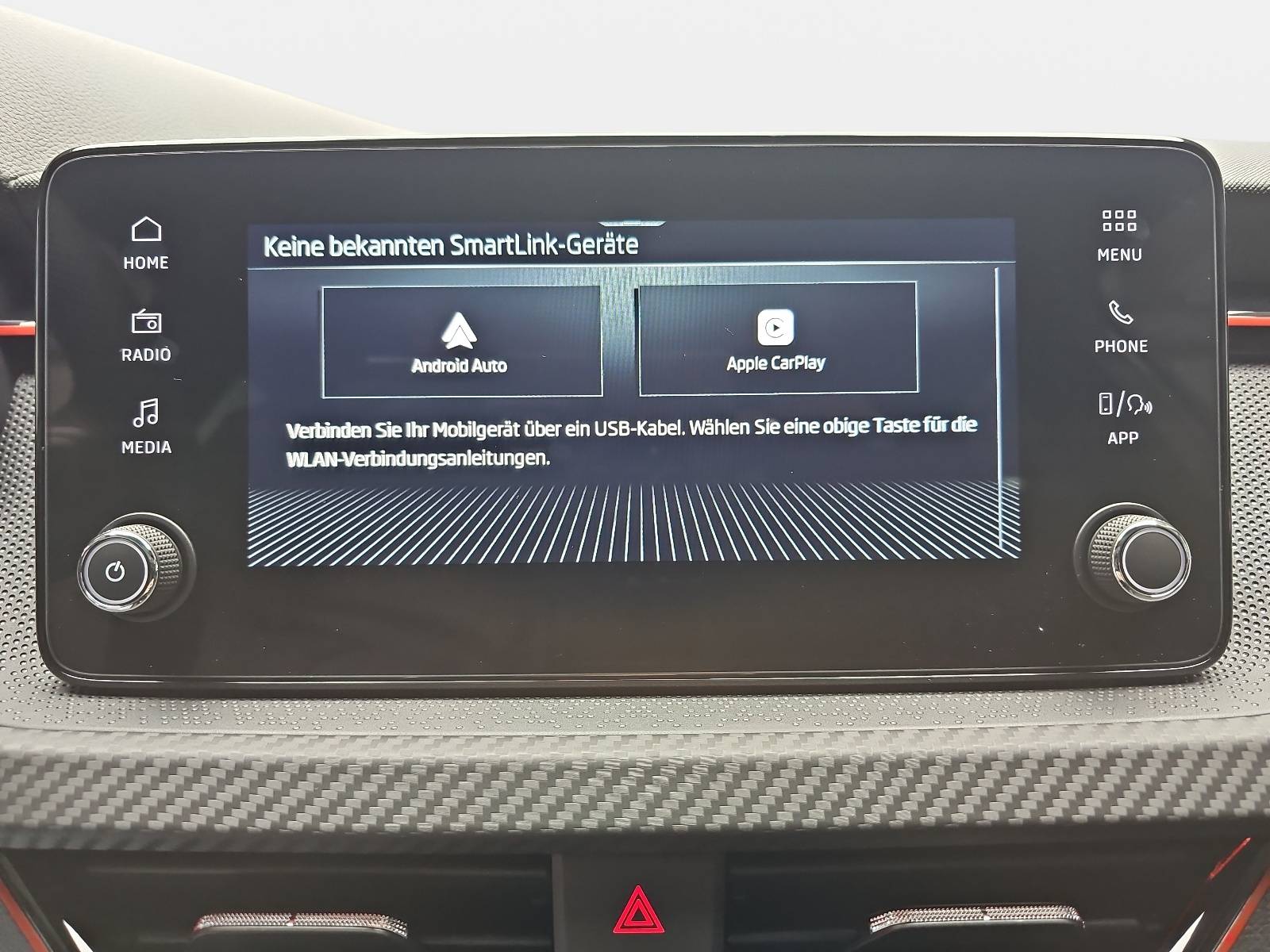 SKODA KAMIQ 1.0 TSI DSG MONTE CARLO LED PANORAMA WINTER KAMERA