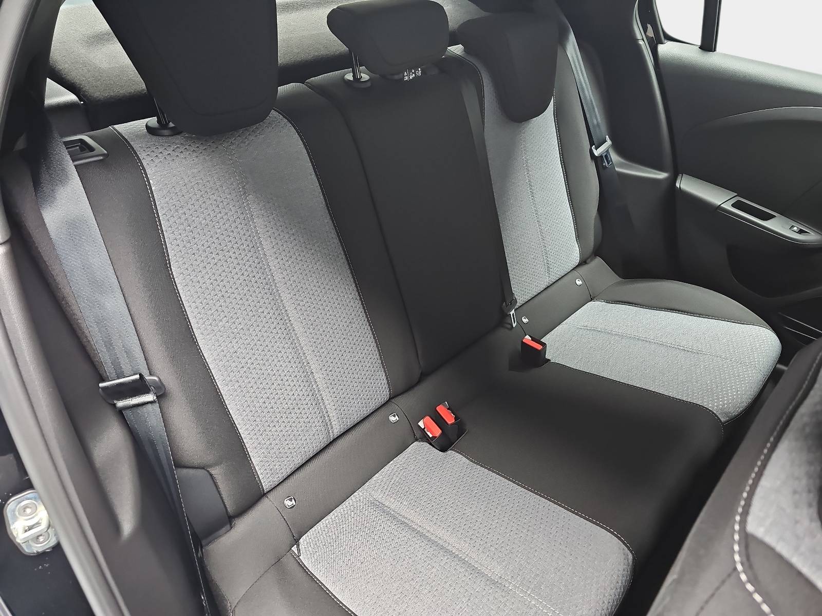 OPEL CORSA 1.2 TURBO EDITION KLIMA LED DAB GRA WINTER LM16