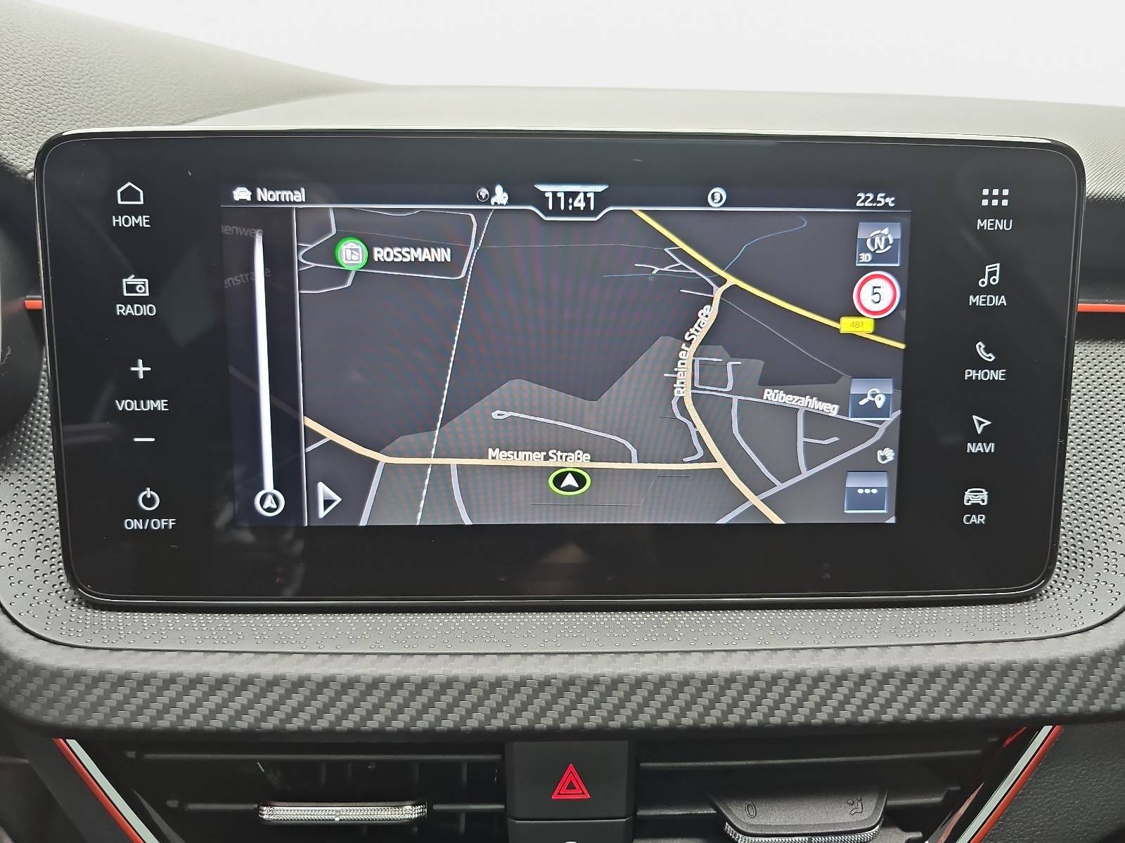 SKODA KAMIQ 1.5 TSI DSG MONTE CARLO NAVI MATRIX-LED PANO WINTE