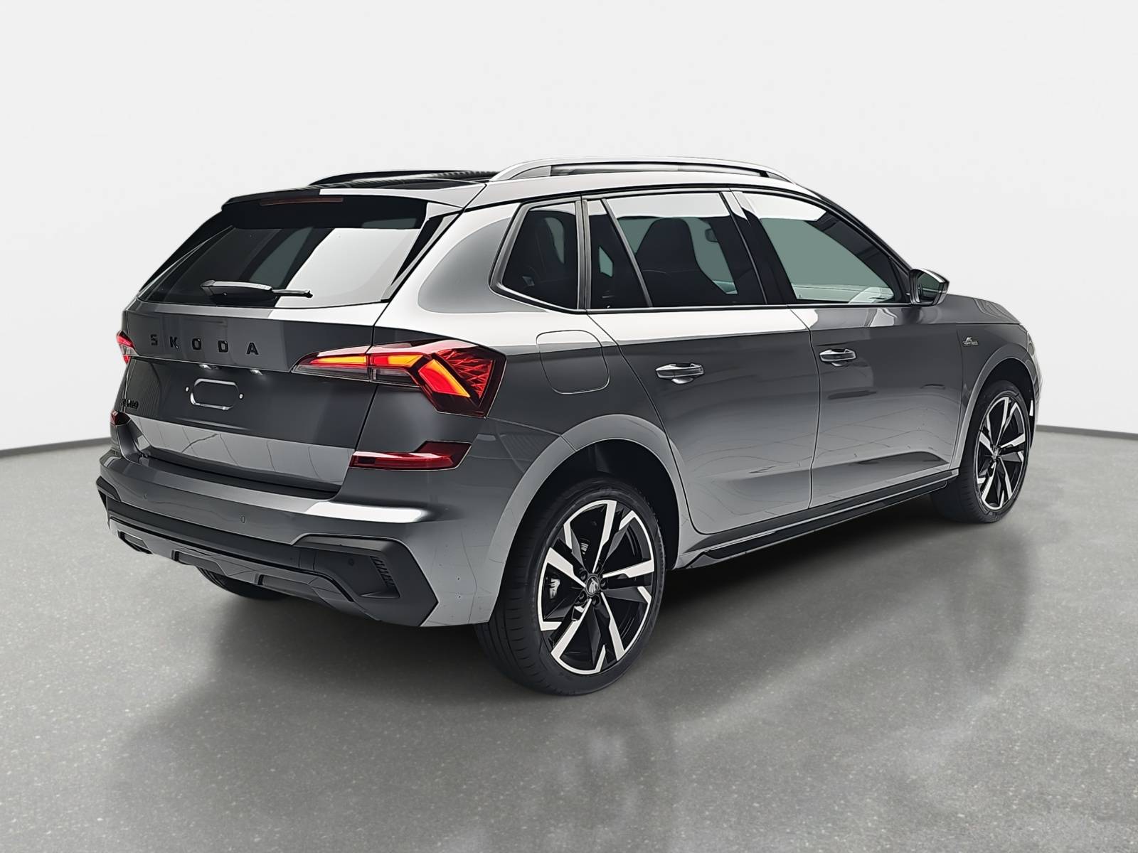 SKODA KAMIQ 1.5 TSI DSG MONTE CARLO NAVI MATRIX-LED PANO WINTE