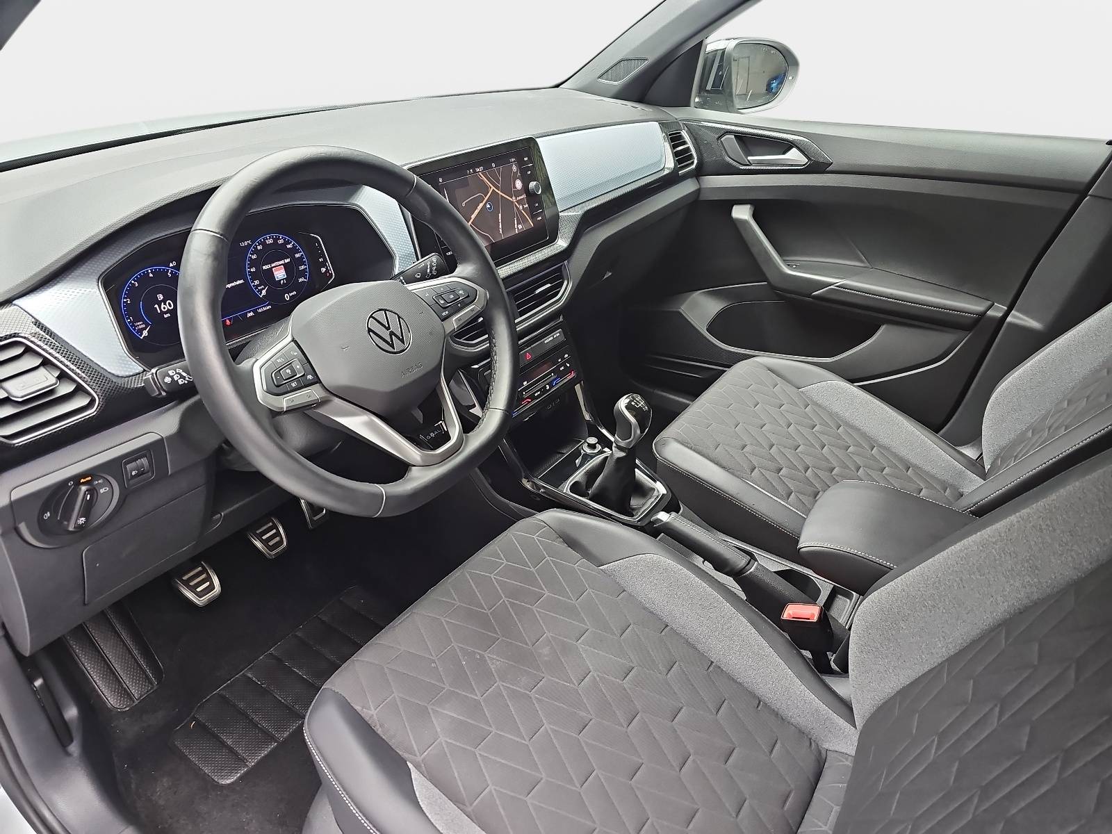 VW T-CROSS 1.0 TSI GOAL NAVI LED KLIMAAUTO ACC P-ASSIST WINTE