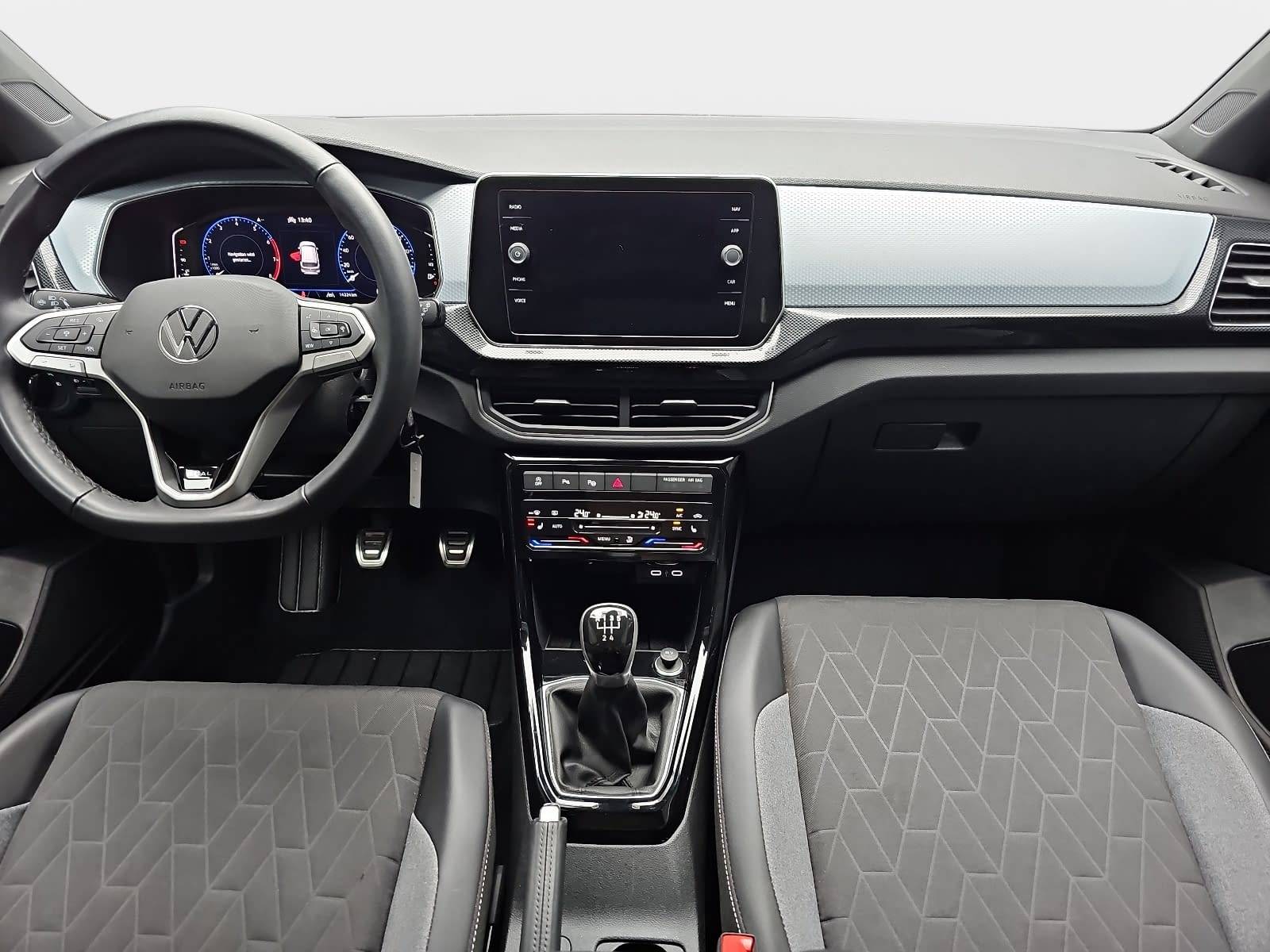 VW T-CROSS 1.0 TSI GOAL NAVI LED KLIMAAUTO ACC P-ASSIST WINTE