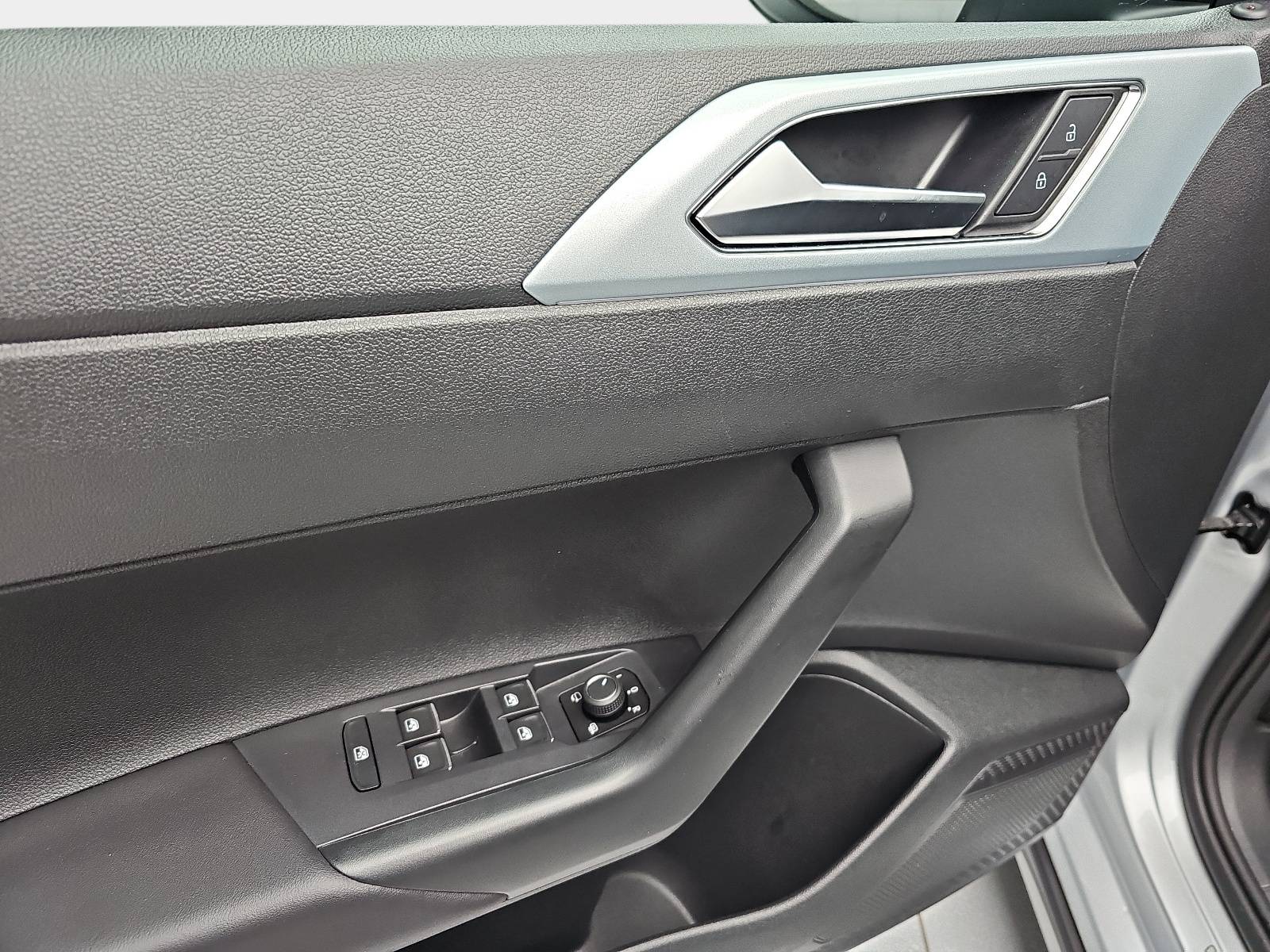 VW TAIGO 1.0 TSI GOAL NAVI LED ACC WINTER SICHT SPURP. P-A