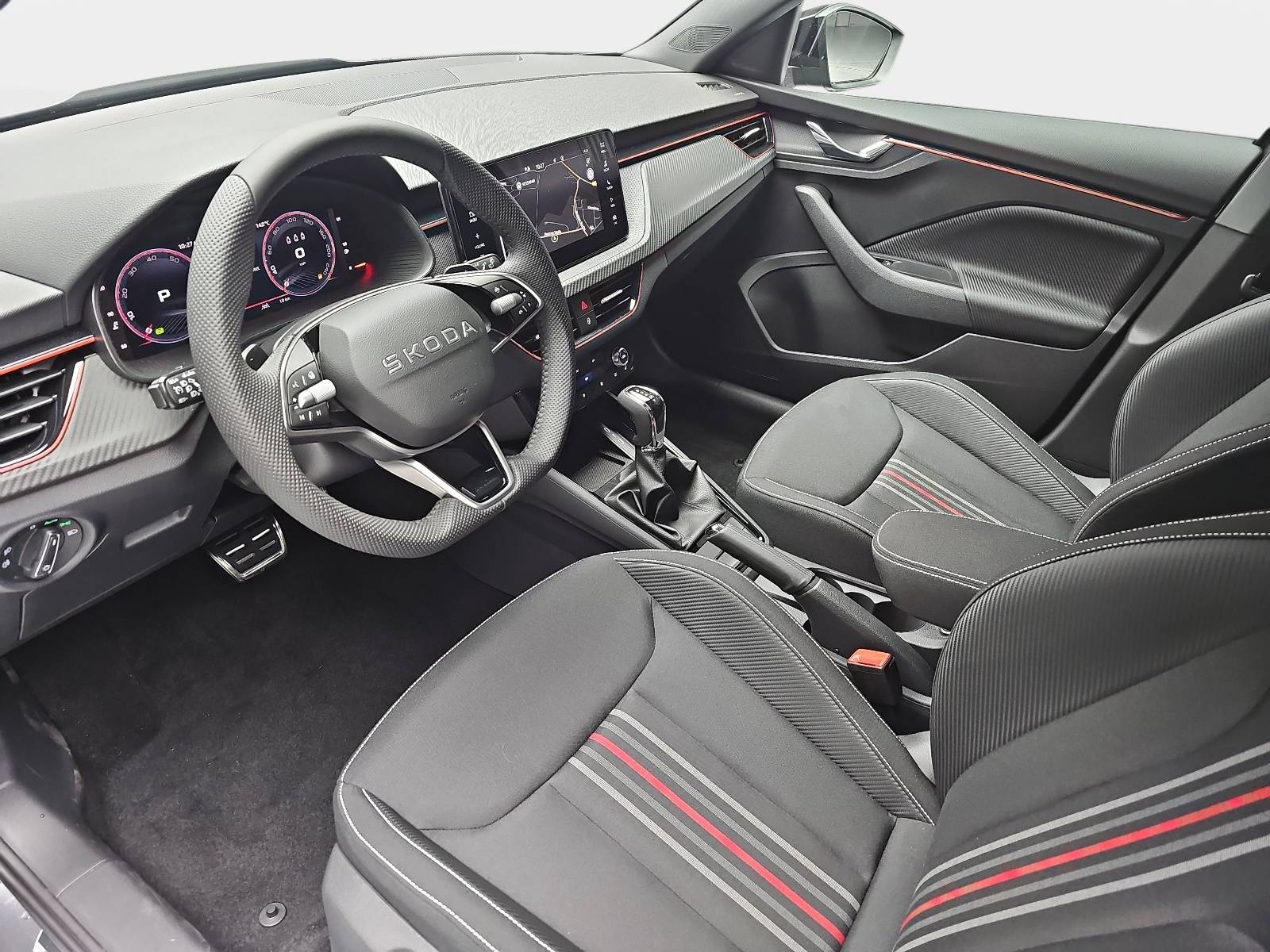 SKODA KAMIQ 1.5 TSI DSG MONTE CARLO NAVI MATRIX-LED PANO WINTE