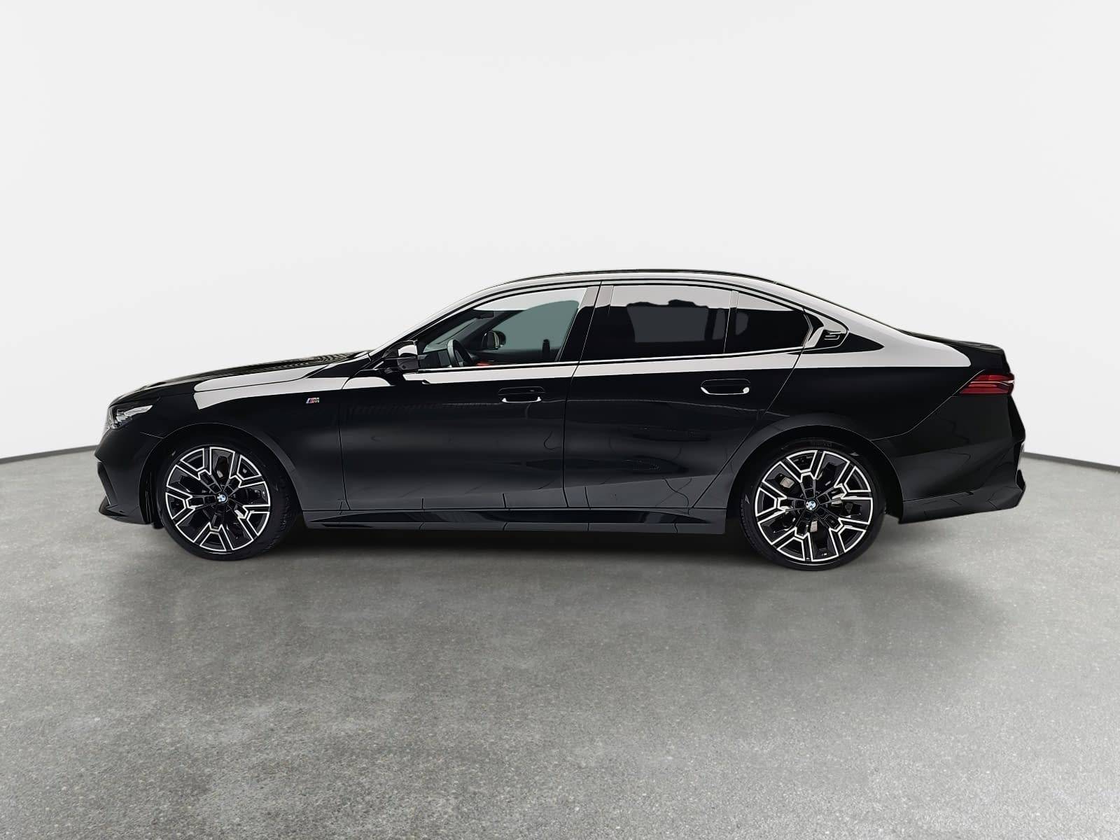 BMW 520 D XDRIVE AUTO. M-SPORT NAVI LED ACC INNOVATION WIN