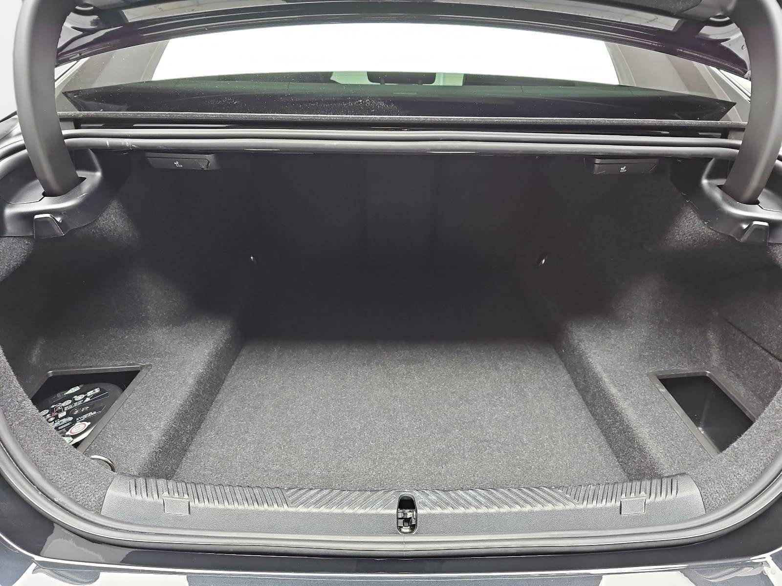 BMW 520 D XDRIVE AUTO. M-SPORT NAVI LED ACC INNOVATION WIN