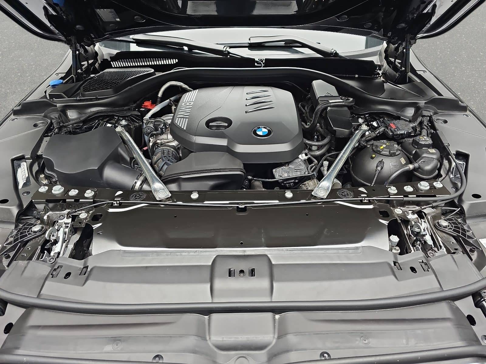 BMW 520 D XDRIVE AUTO. M-SPORT NAVI LED ACC INNOVATION WIN