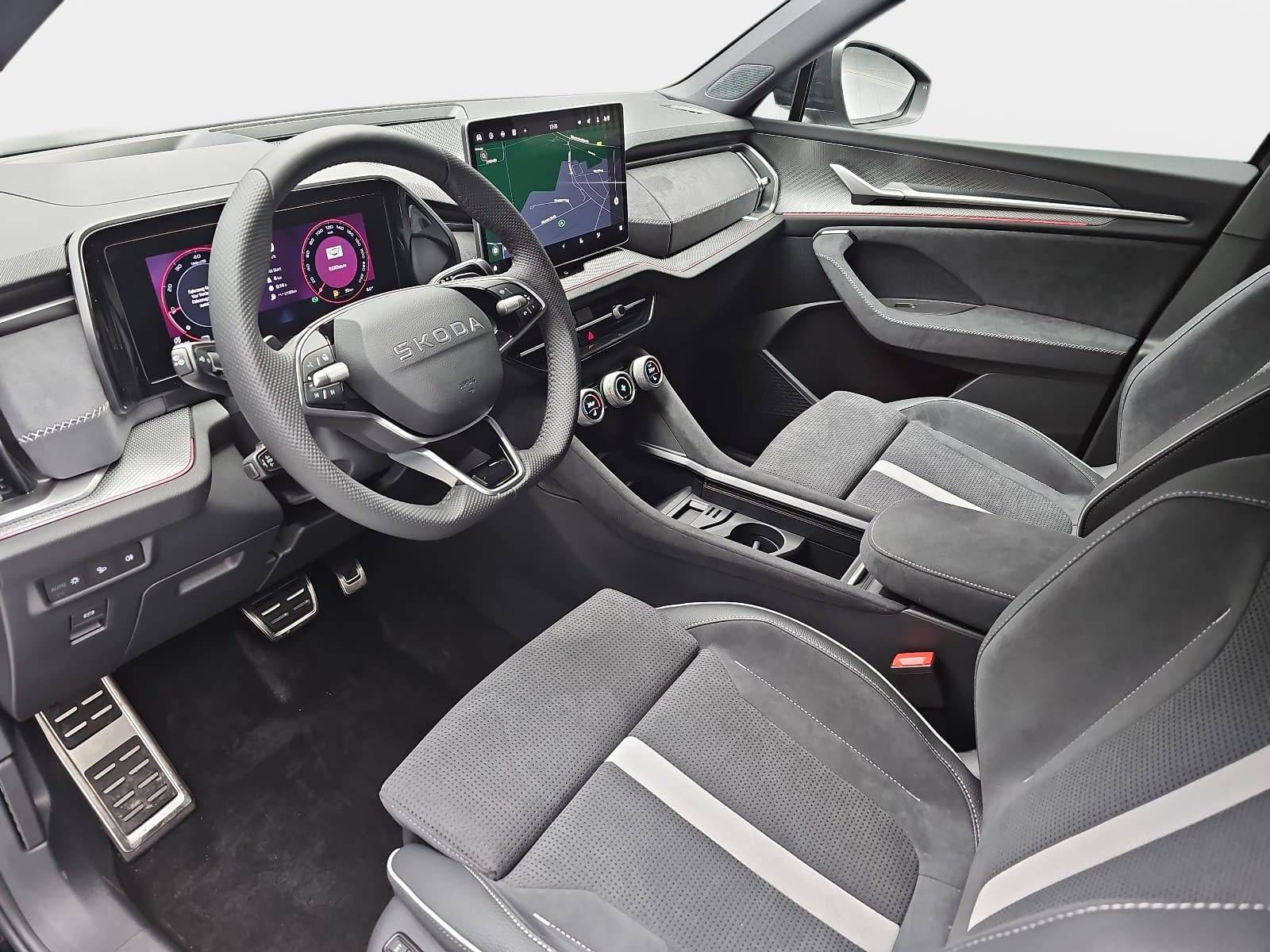 SKODA KODIAQ 2.0 TDI DSG SPORTLINE 4X4 NAVI LED ACC PANO 7S AHK