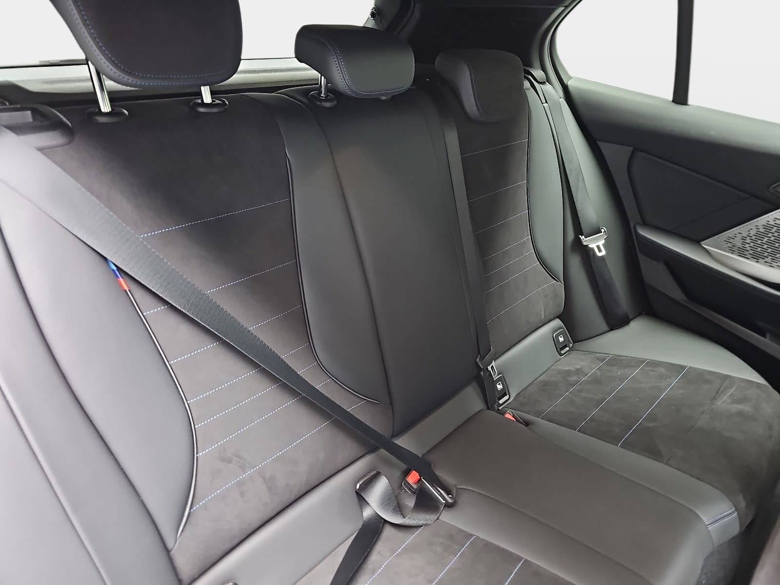 BMW 120 D AUTO. M SPORT NAVI LED INNOVATION HUD AHK KAMERA