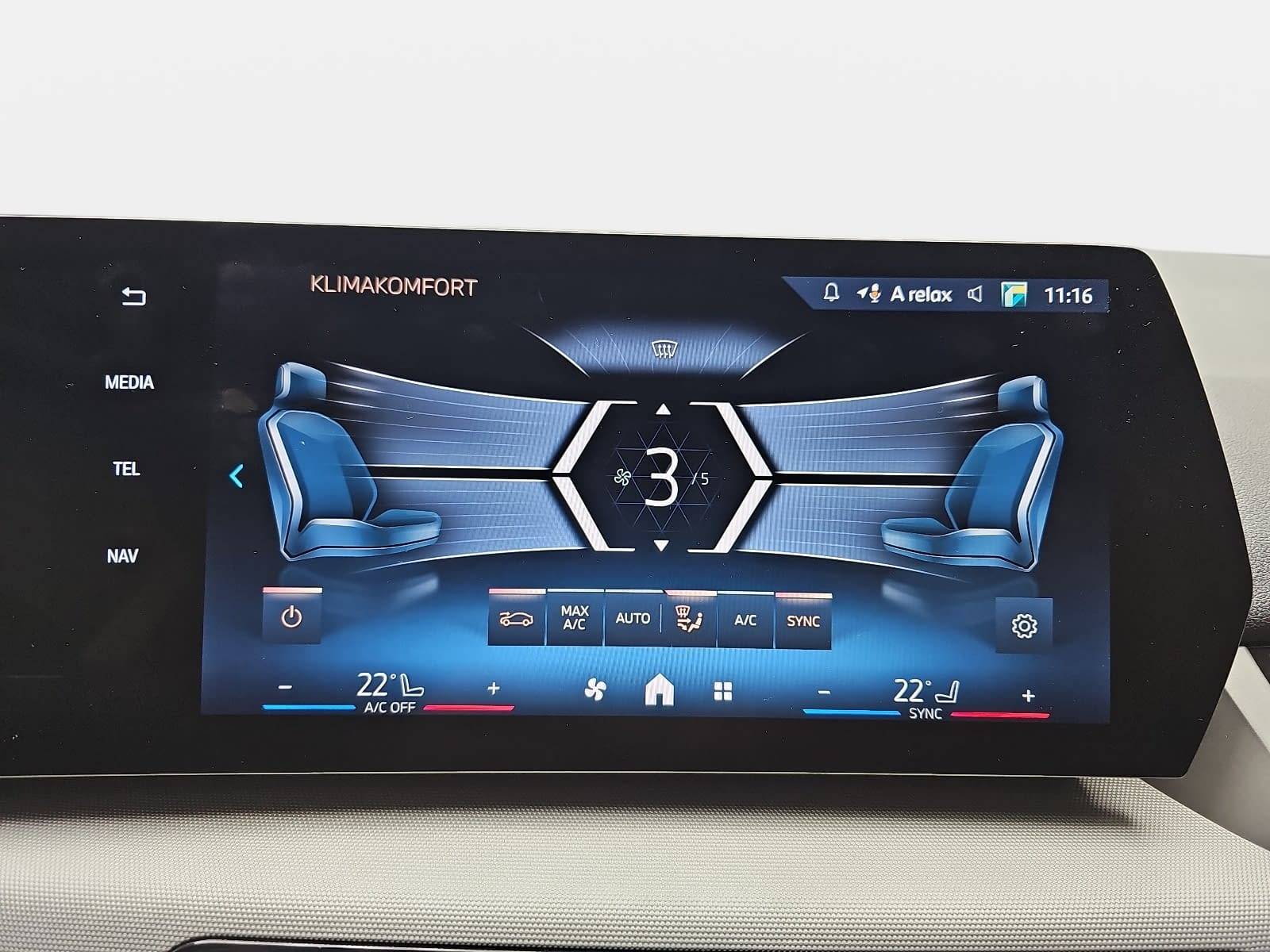 BMW 220 I ACTIVE TOURER AUTO. NAVI LED WINTER SPORTSITZ P