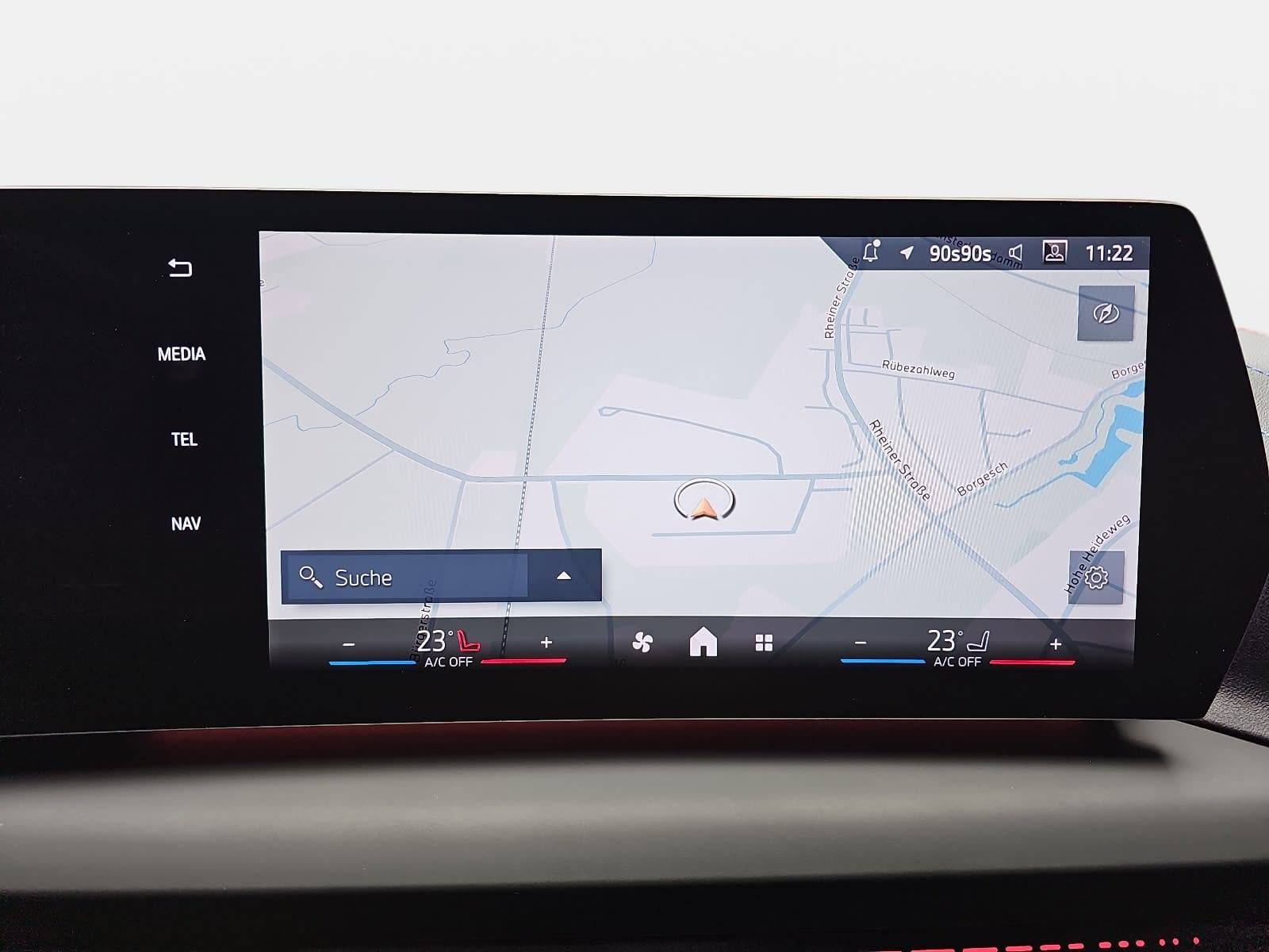 BMW 120 I AUTO. M SPORT NAVI LED P-ASSIST WINTER KAMERA AH