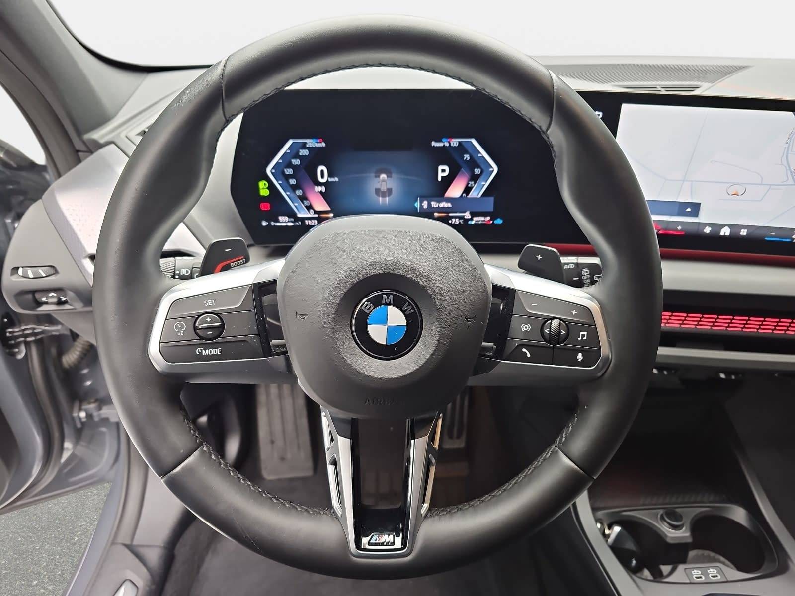 BMW 120 I AUTO. M SPORT NAVI LED P-ASSIST WINTER KAMERA AH
