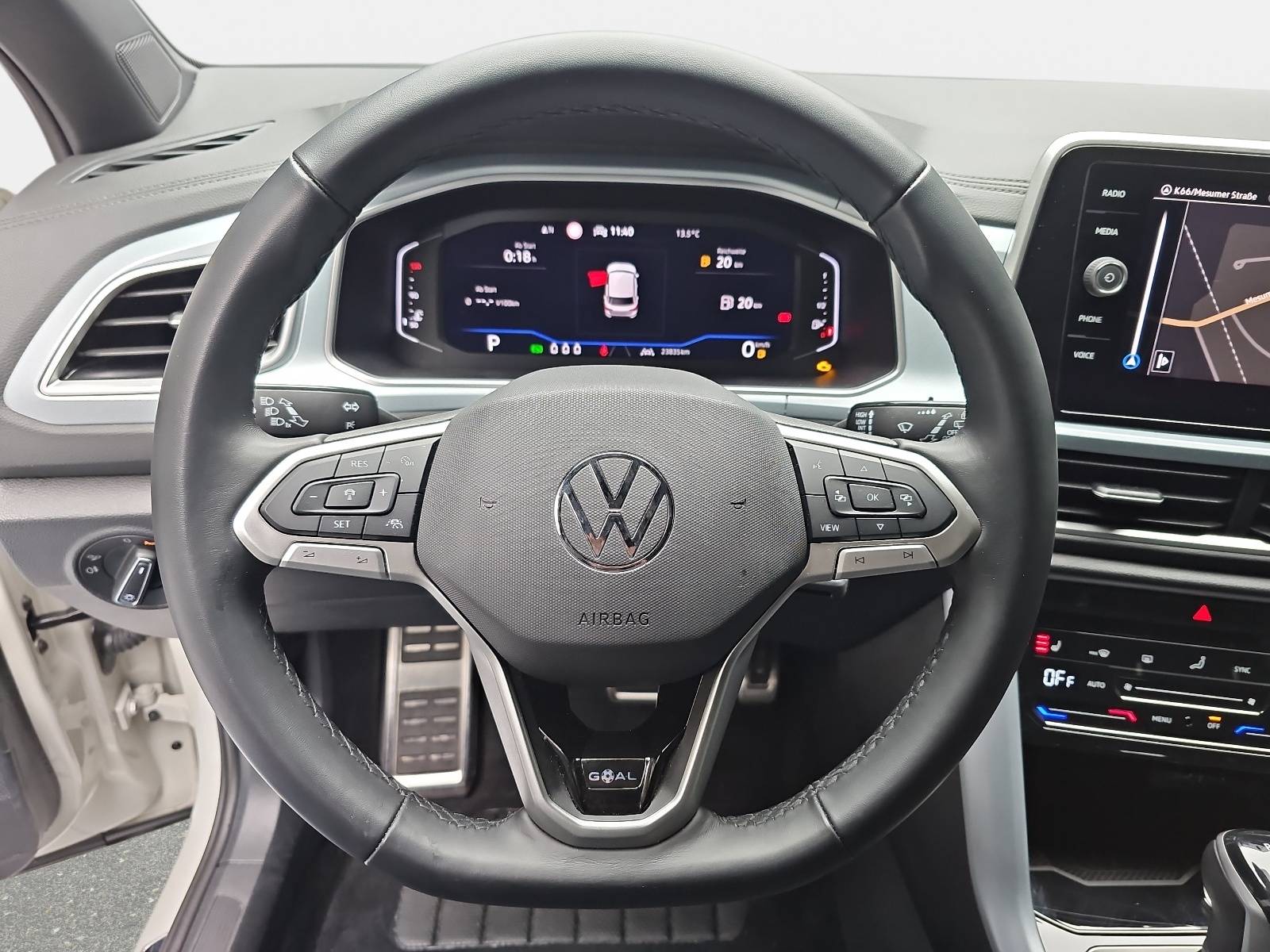VW T-ROC 1.5 TSI DSG GOAL NAVI LED KLIMAAUTO ACC KAMERA AHK
