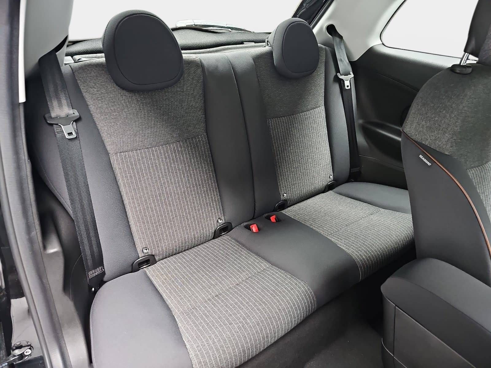 FIAT 500E ELEKTRO 42 KWH 3+1 ICON NAVI KLIMA APPLE/ANDROID LM16