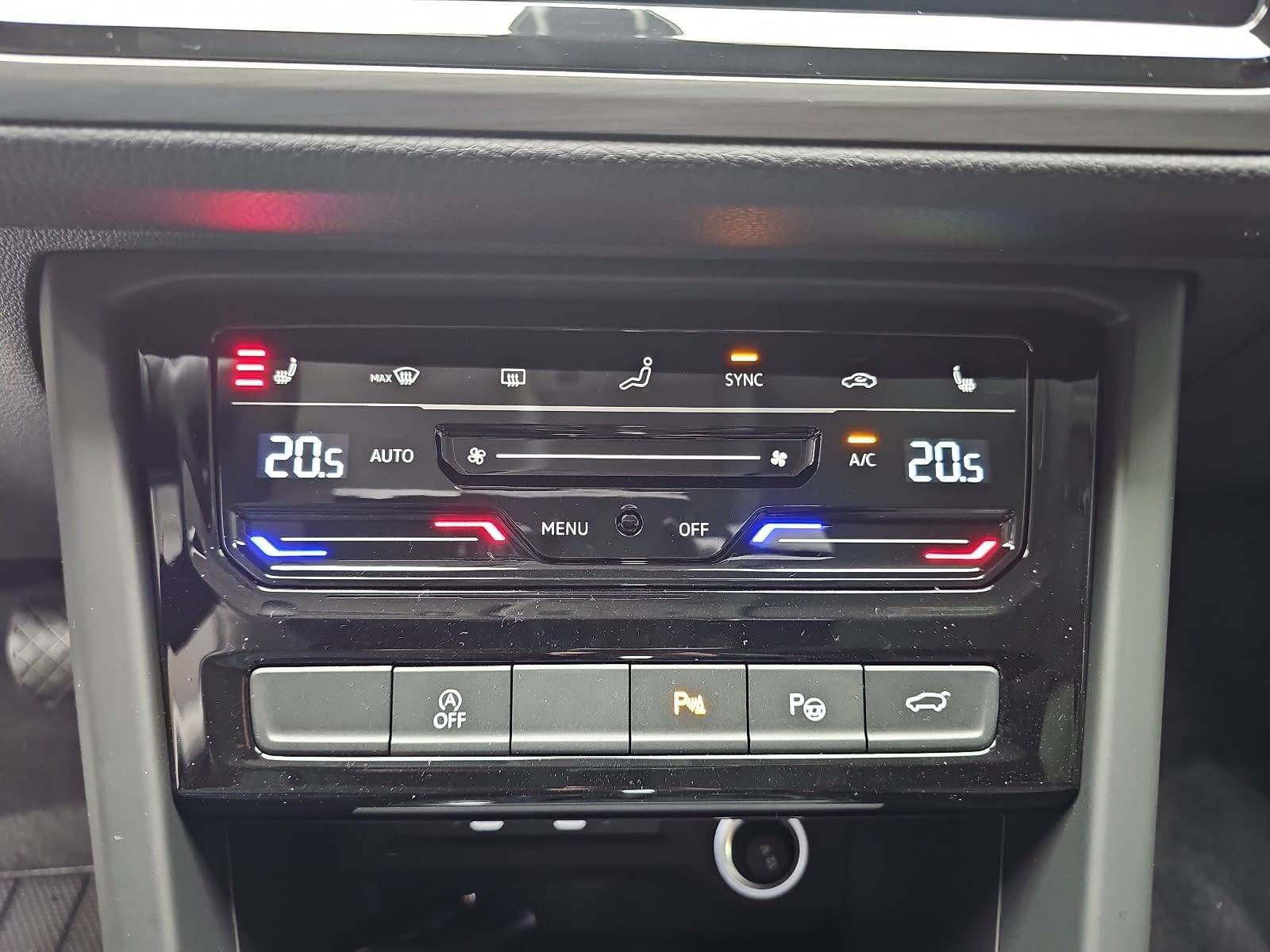 VW TOURAN 1.5 TSI DSG COMFORTLINE NAVI LED ACC WINTER KAMERA